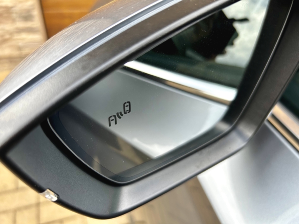 Škoda Superb Combi 2.0 TDI Laurin Klement DSG EU6 - Image 9