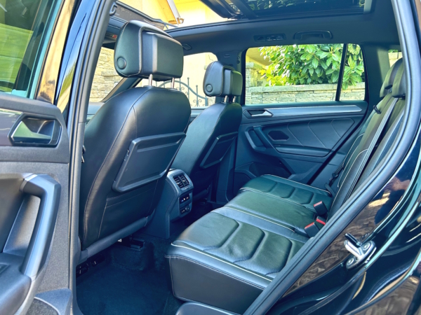 Volkswagen Tiguan R-Line 2.0 TSI 190k 4x4 DSG - Image 10