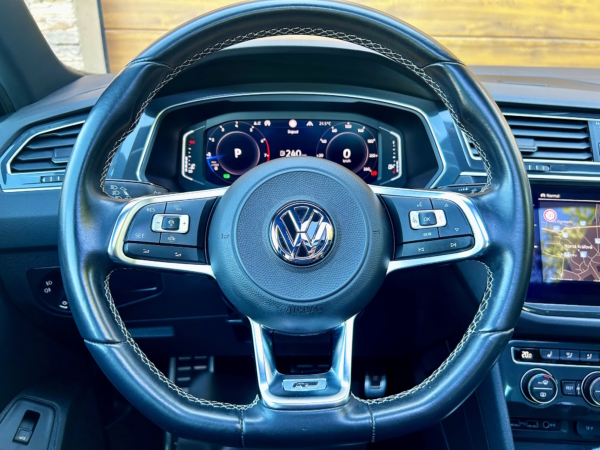 Volkswagen Tiguan R-Line 2.0 TSI 190k 4x4 DSG - Image 22