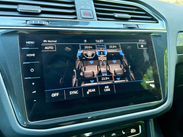 Volkswagen Tiguan R-Line 2.0 TSI 190k 4x4 DSG - Image 36