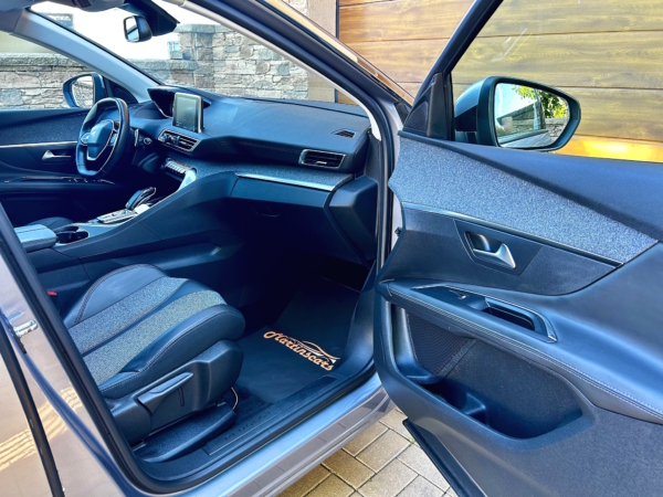 Peugeot 3008 1.2 PureTech Allure EAT6 - Image 15