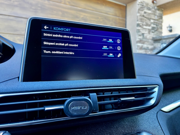 Peugeot 3008 1.2 PureTech Allure EAT6 - Image 31