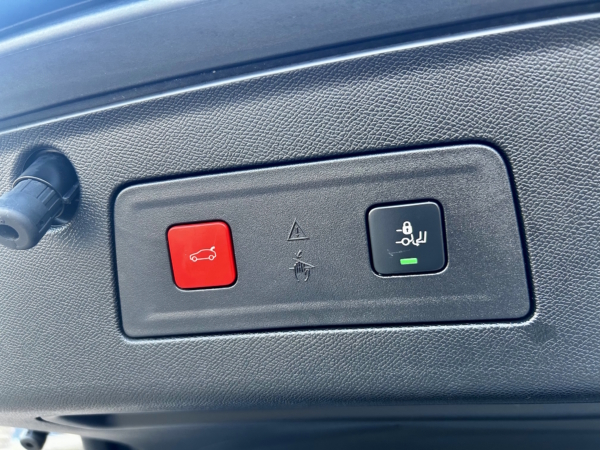Peugeot 508 SW 2.0 BlueHDi EAT8 GT Line - Image 15