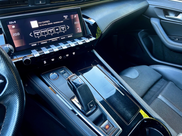 Peugeot 508 SW 2.0 BlueHDi EAT8 GT Line - Image 28