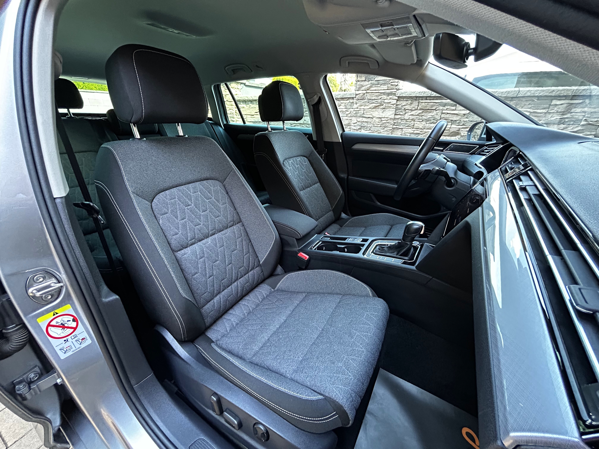 Volkswagen Passat Variant 2.0 TDI EVO Business DSG – Obrázok 17