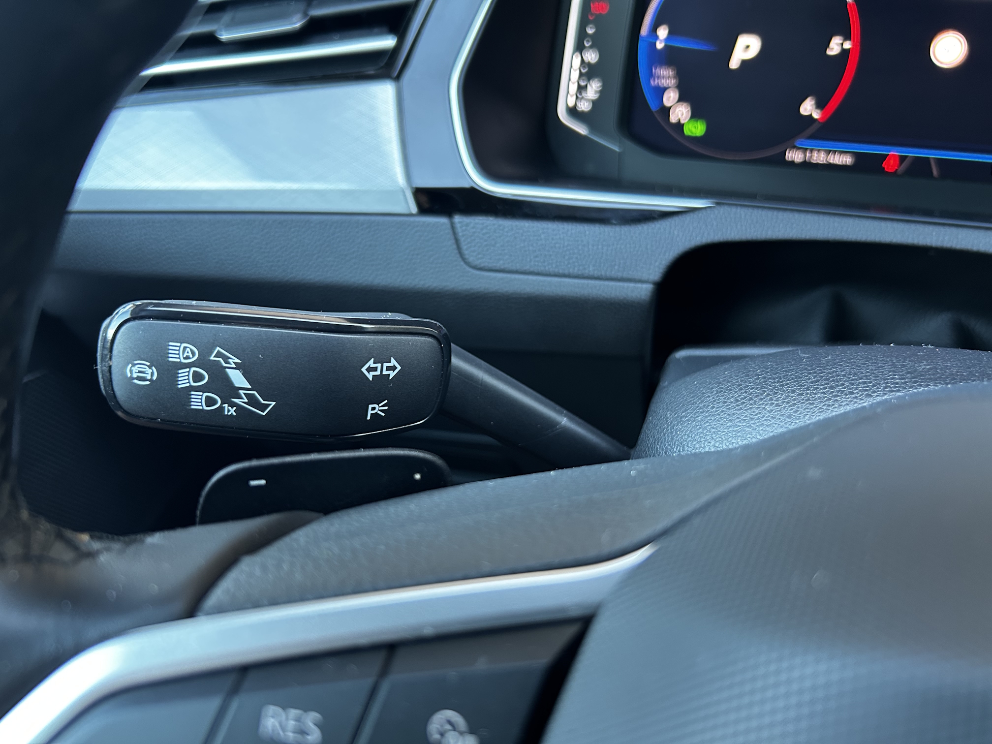 Volkswagen Passat Variant 2.0 TDI EVO Business DSG – Obrázok 25