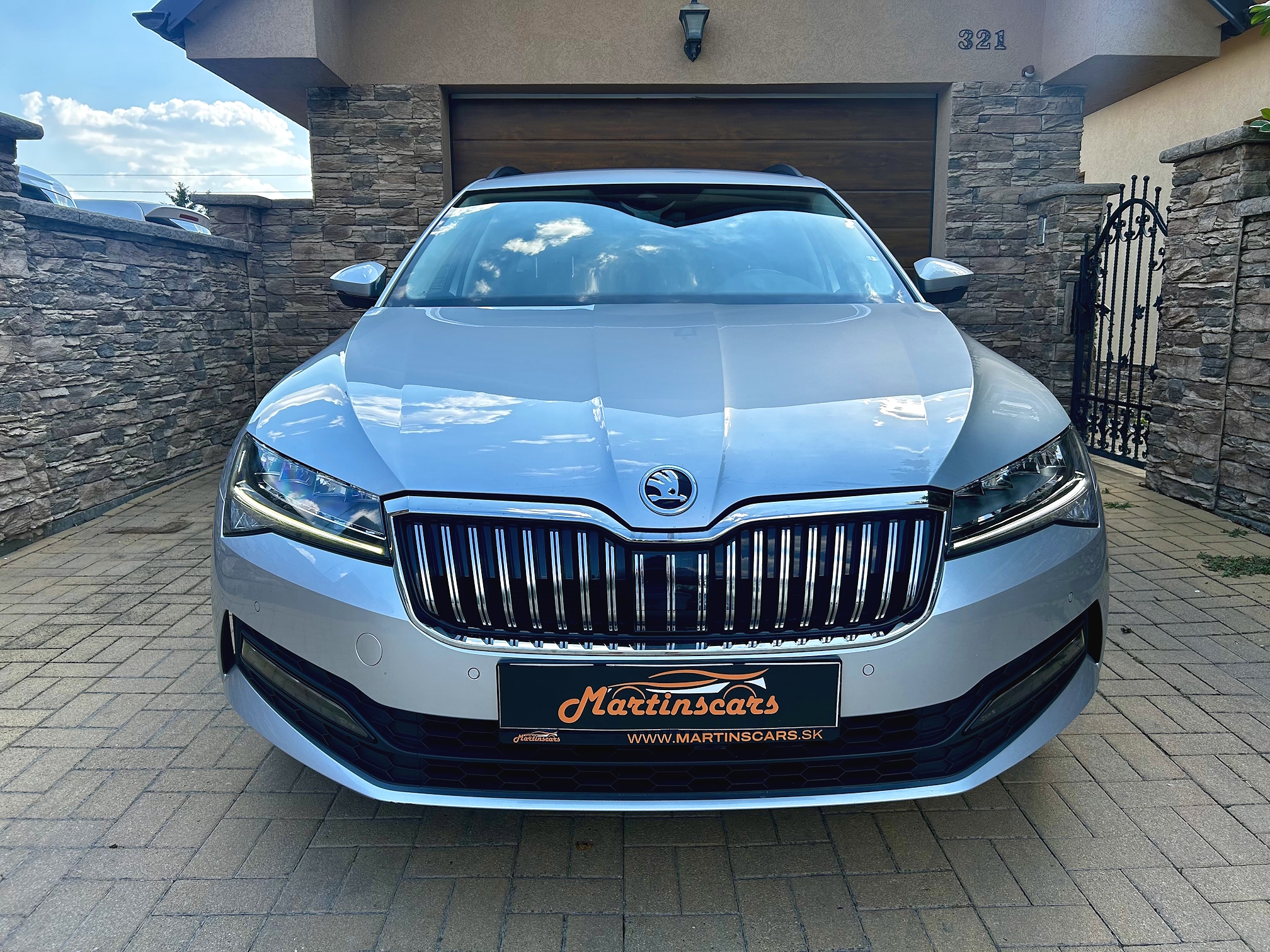 Škoda Superb Combi 2.0 TDI SCR Ambition DSG, ODPOČET DPH