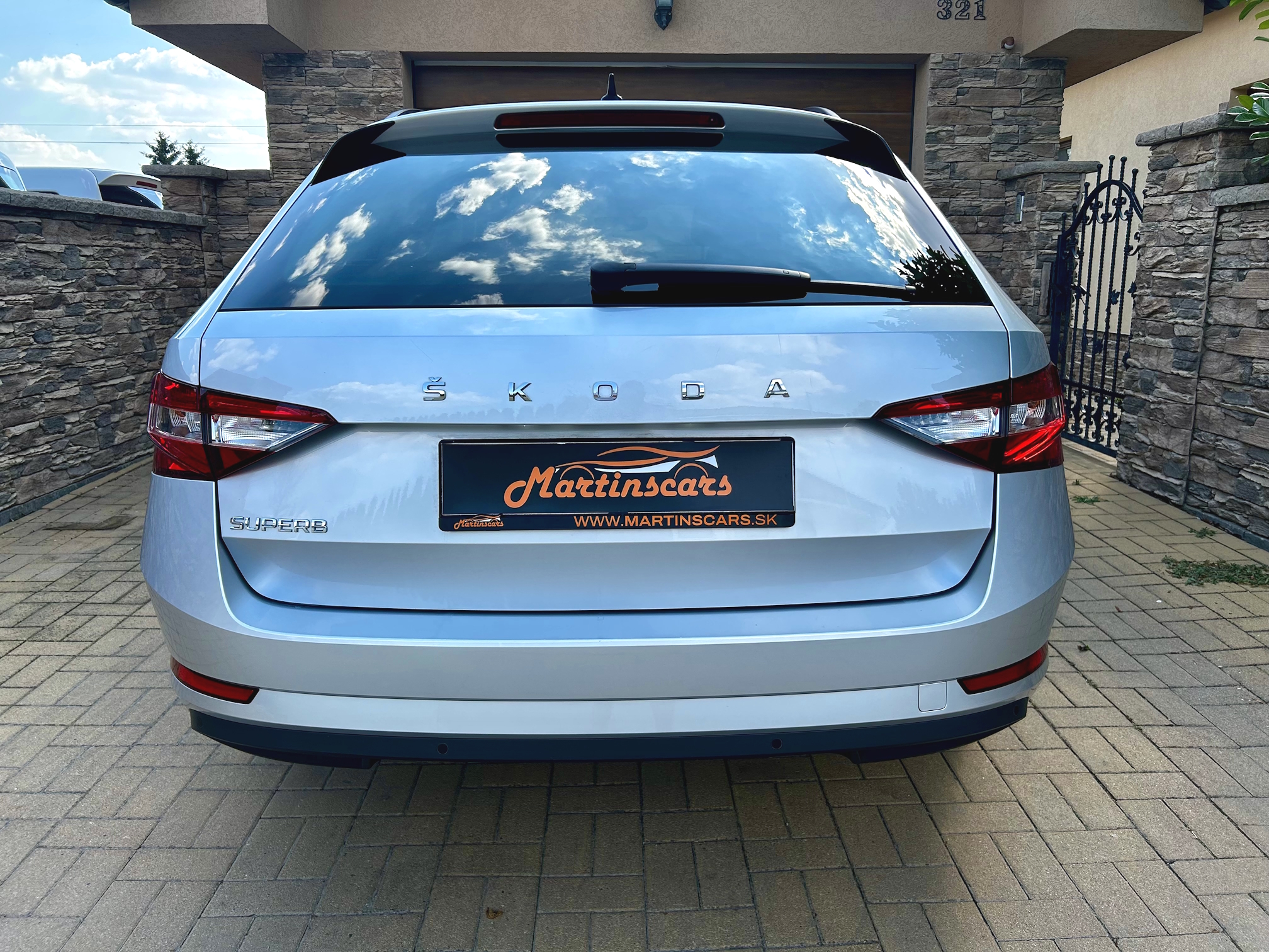 Škoda Superb Combi 2.0 TDI SCR Ambition DSG, ODPOČET DPH – Obrázok 4