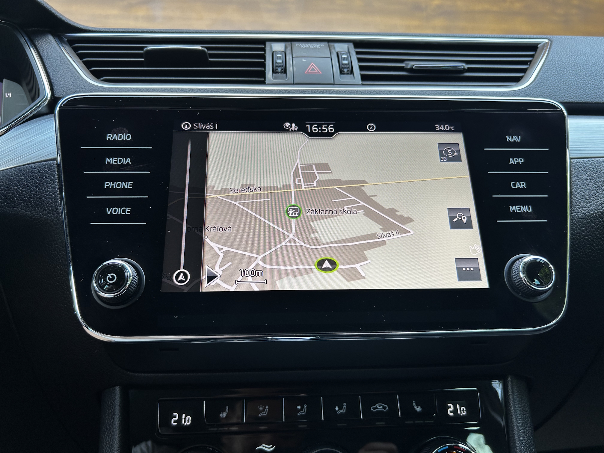 Škoda Superb Combi 2.0 TDI SCR Ambition DSG, ODPOČET DPH – Obrázok 29