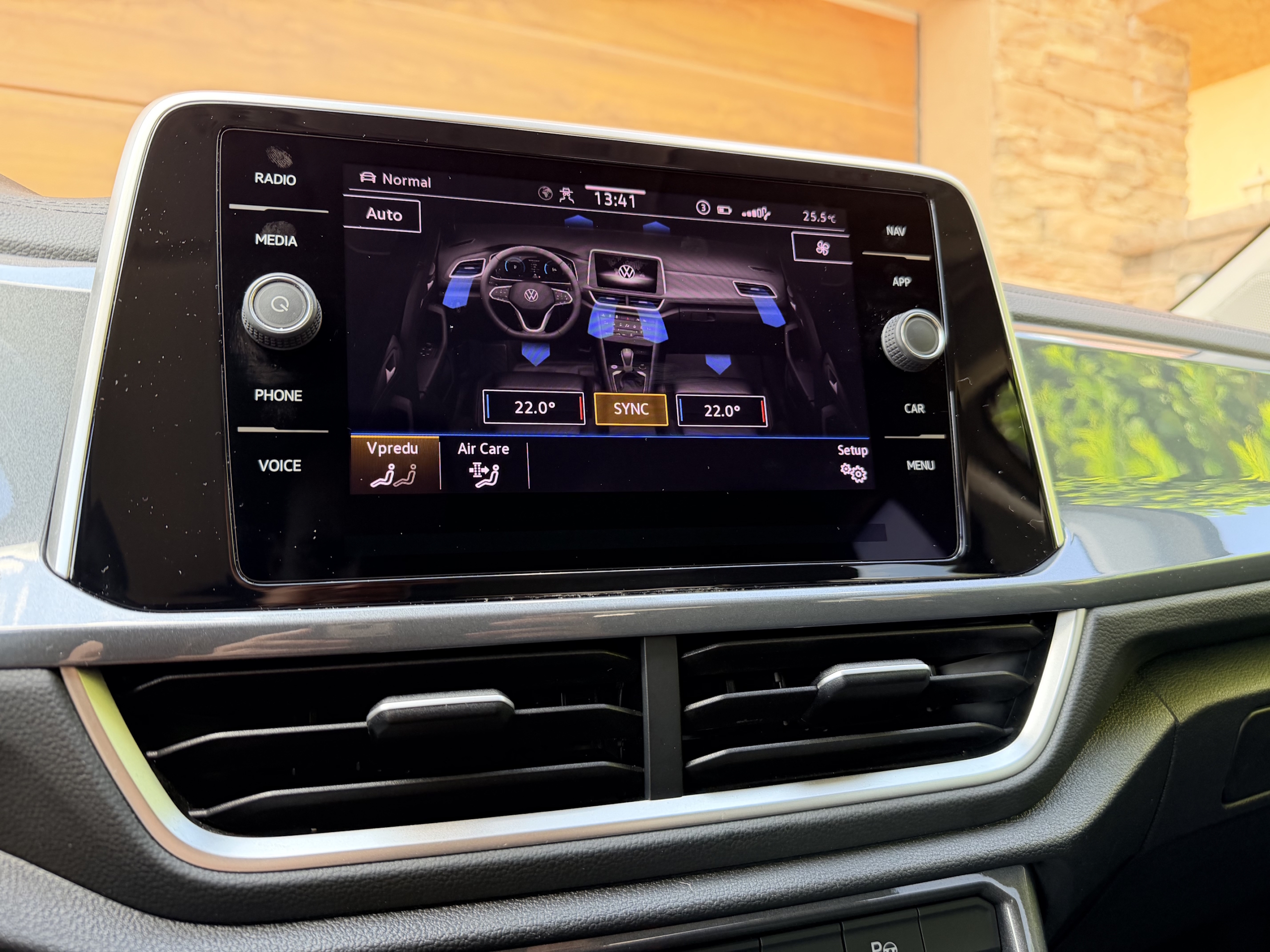 Volkswagen T-Roc 2.0 TDI Style 4Motion DSG – Obrázok 29