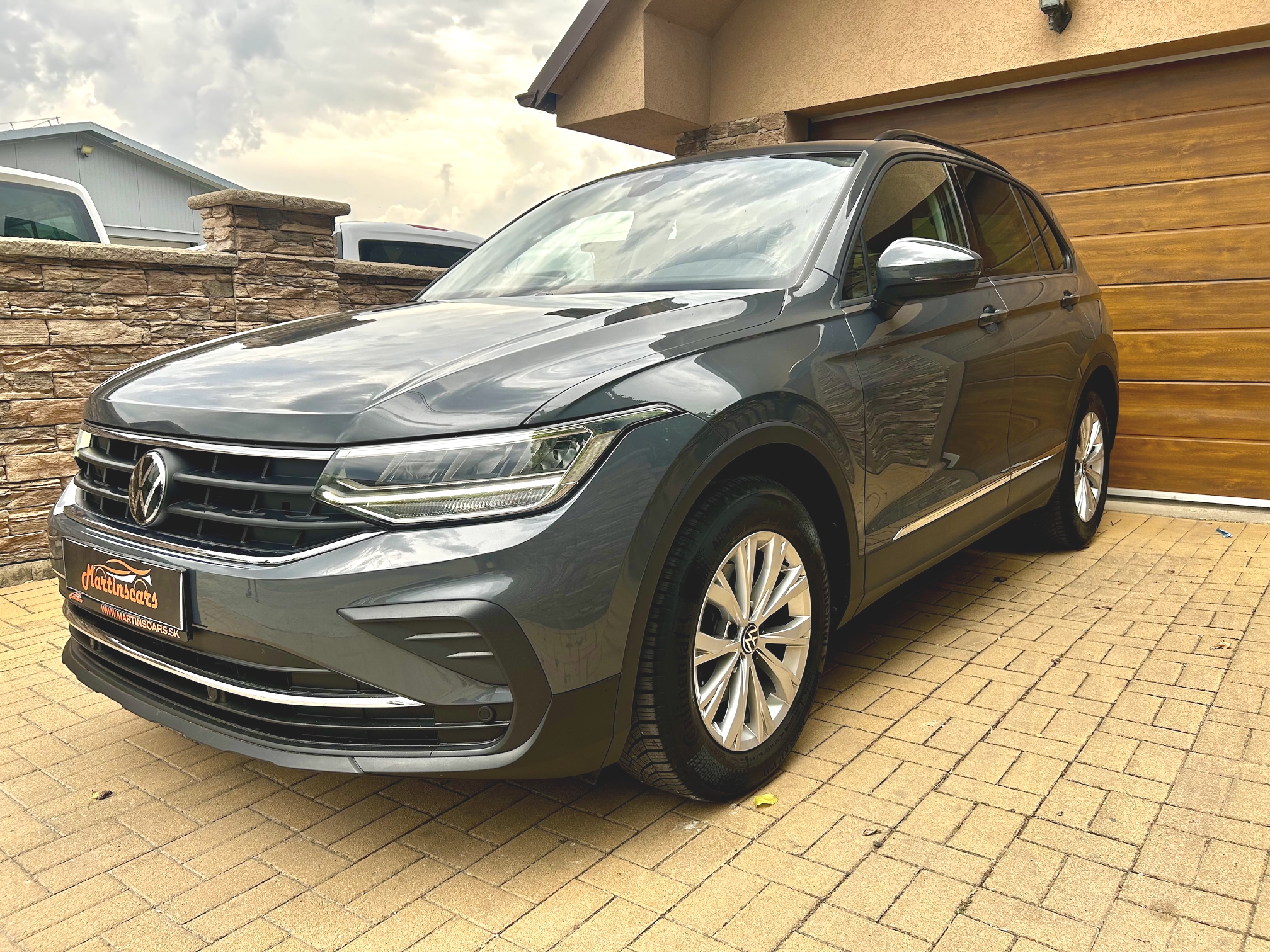 Volkswagen Tiguan 1.5 TSI EVO Elegance DSG – Obrázok 3