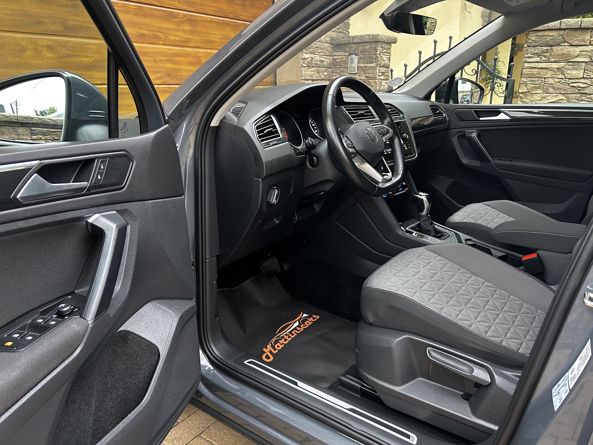 Volkswagen Tiguan 1.5 TSI EVO Elegance DSG – Obrázok 7