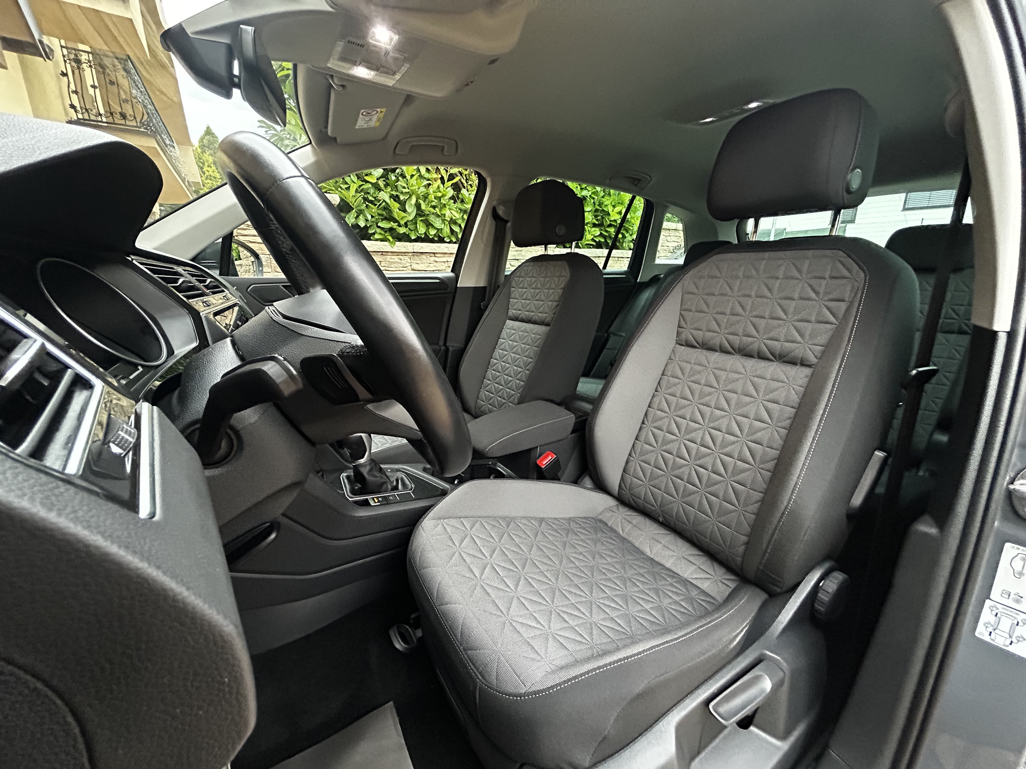 Volkswagen Tiguan 1.5 TSI EVO Elegance DSG – Obrázok 9