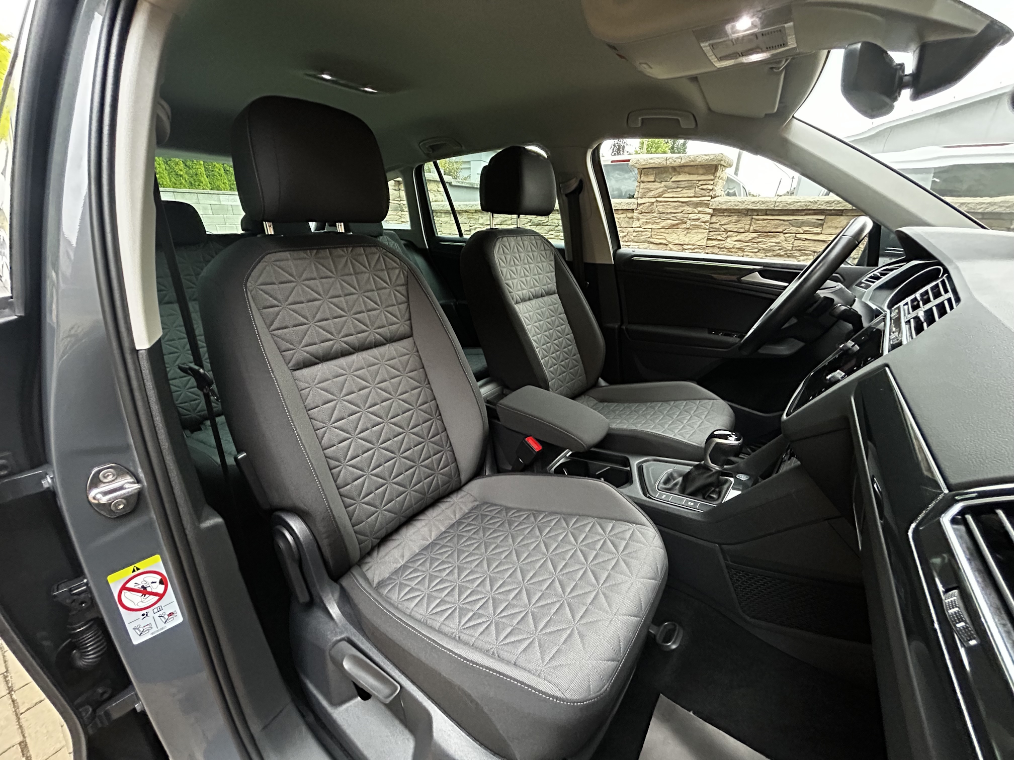 Volkswagen Tiguan 1.5 TSI EVO Elegance DSG – Obrázok 16