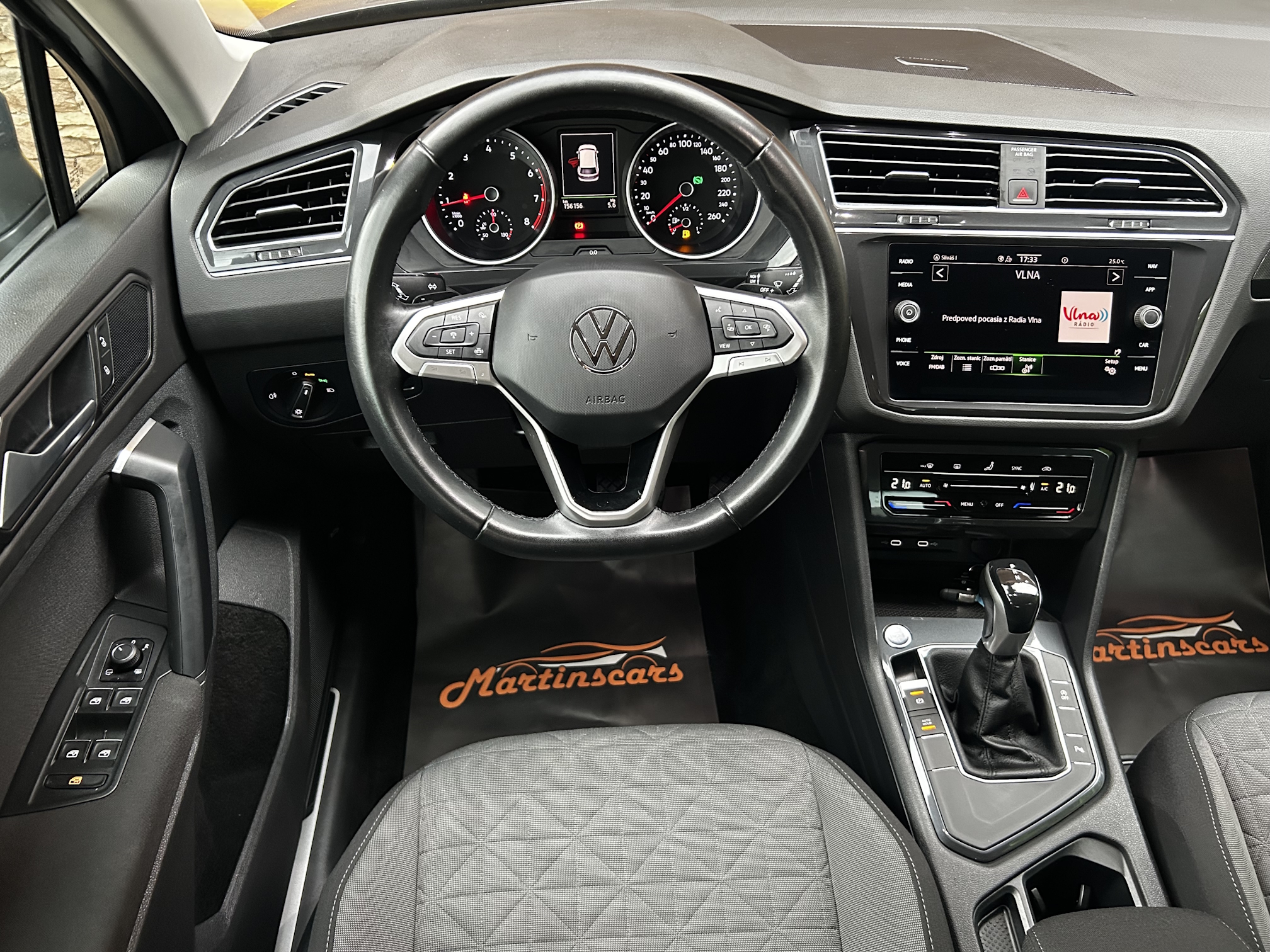 Volkswagen Tiguan 1.5 TSI EVO Elegance DSG – Obrázok 18