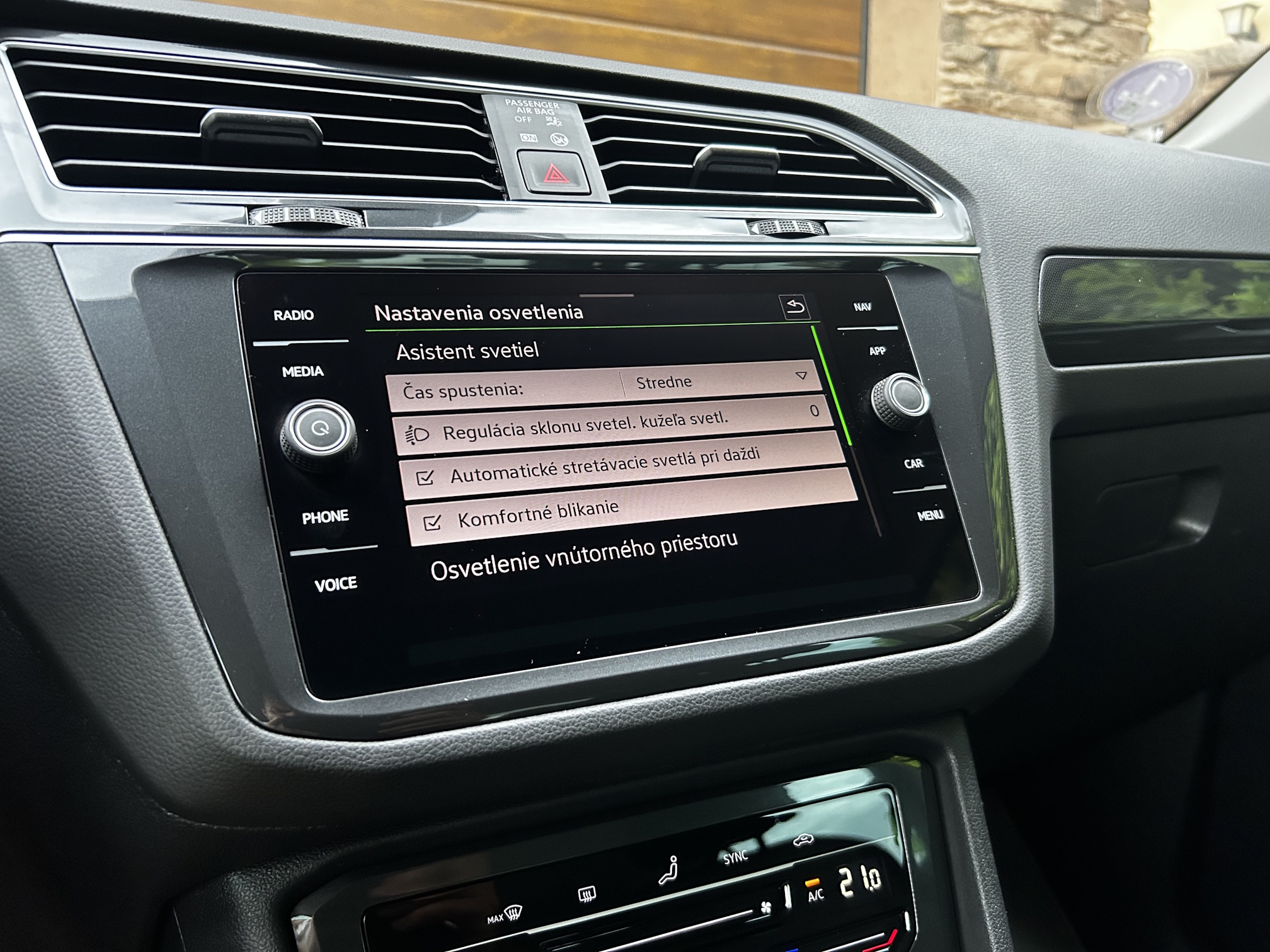 Volkswagen Tiguan 1.5 TSI EVO Elegance DSG – Obrázok 29