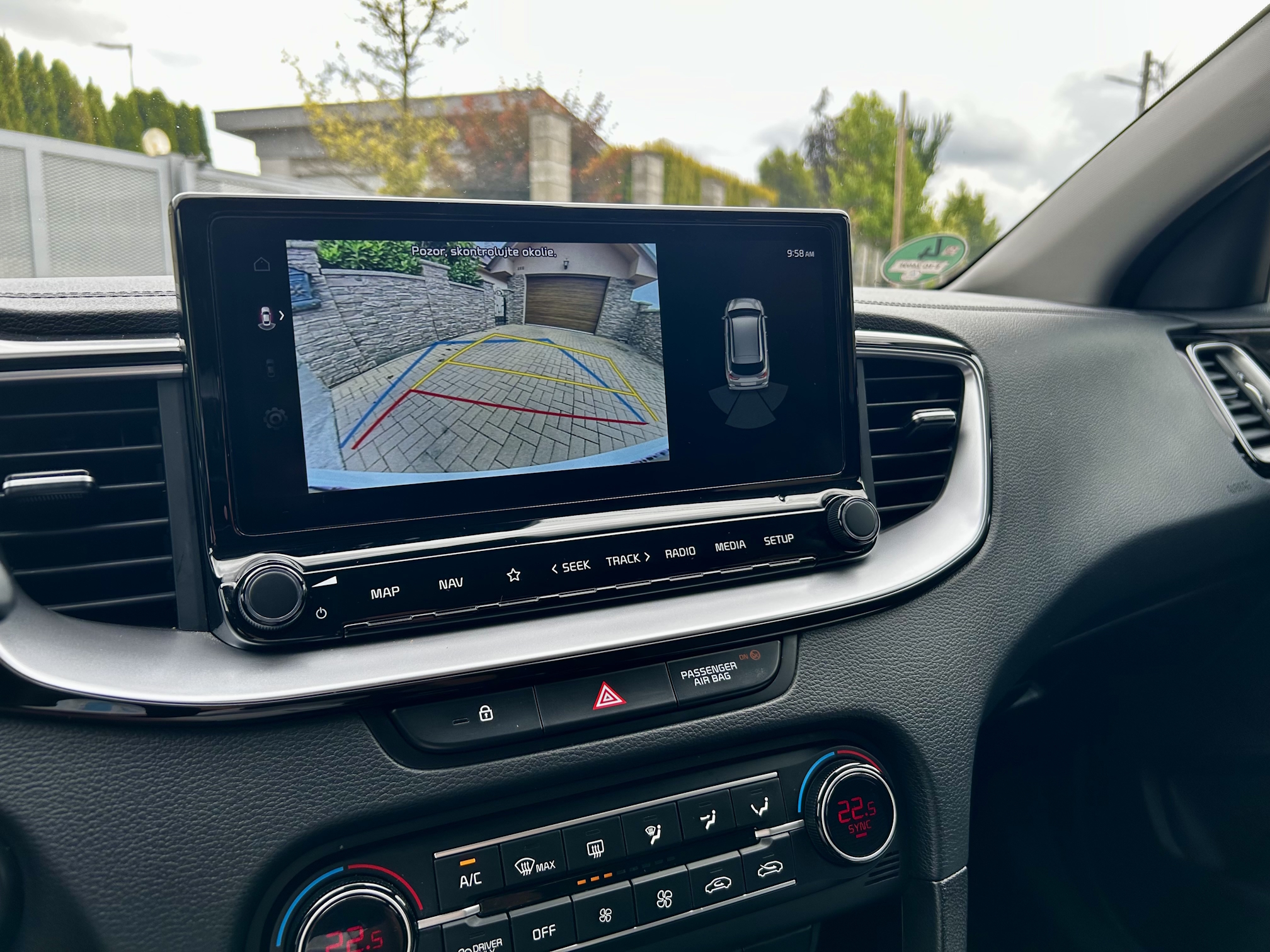 Kia Ceed SW 1.6 GDi Plug-in hybrid Gold A/T – Obrázok 26