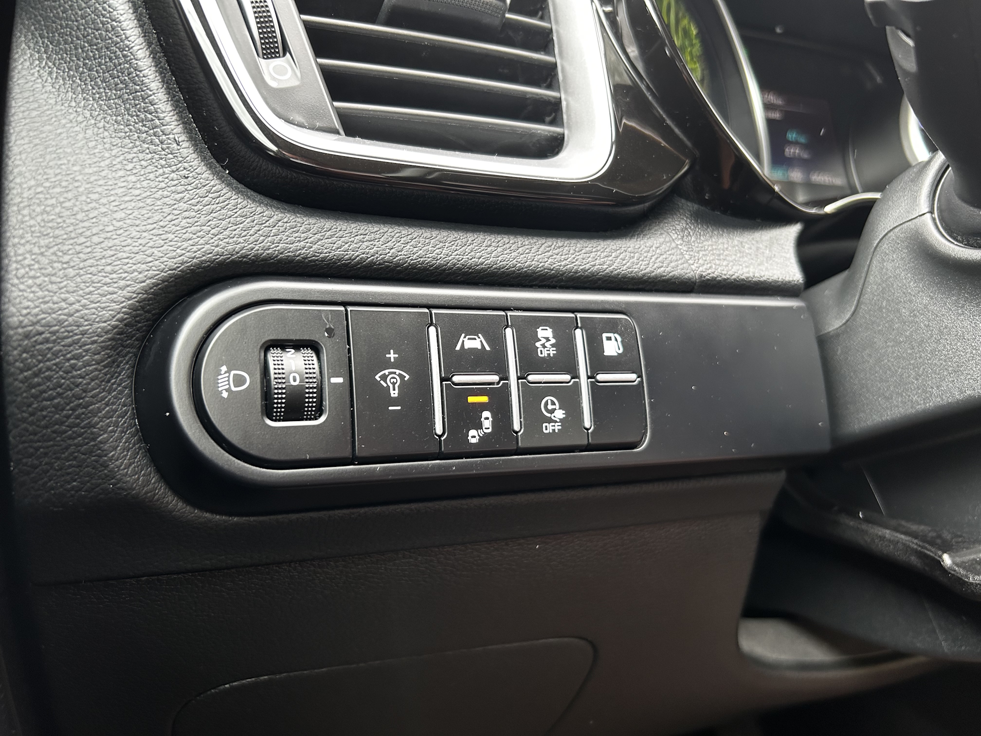 Kia Ceed SW 1.6 GDi Plug-in hybrid Gold A/T – Obrázok 18