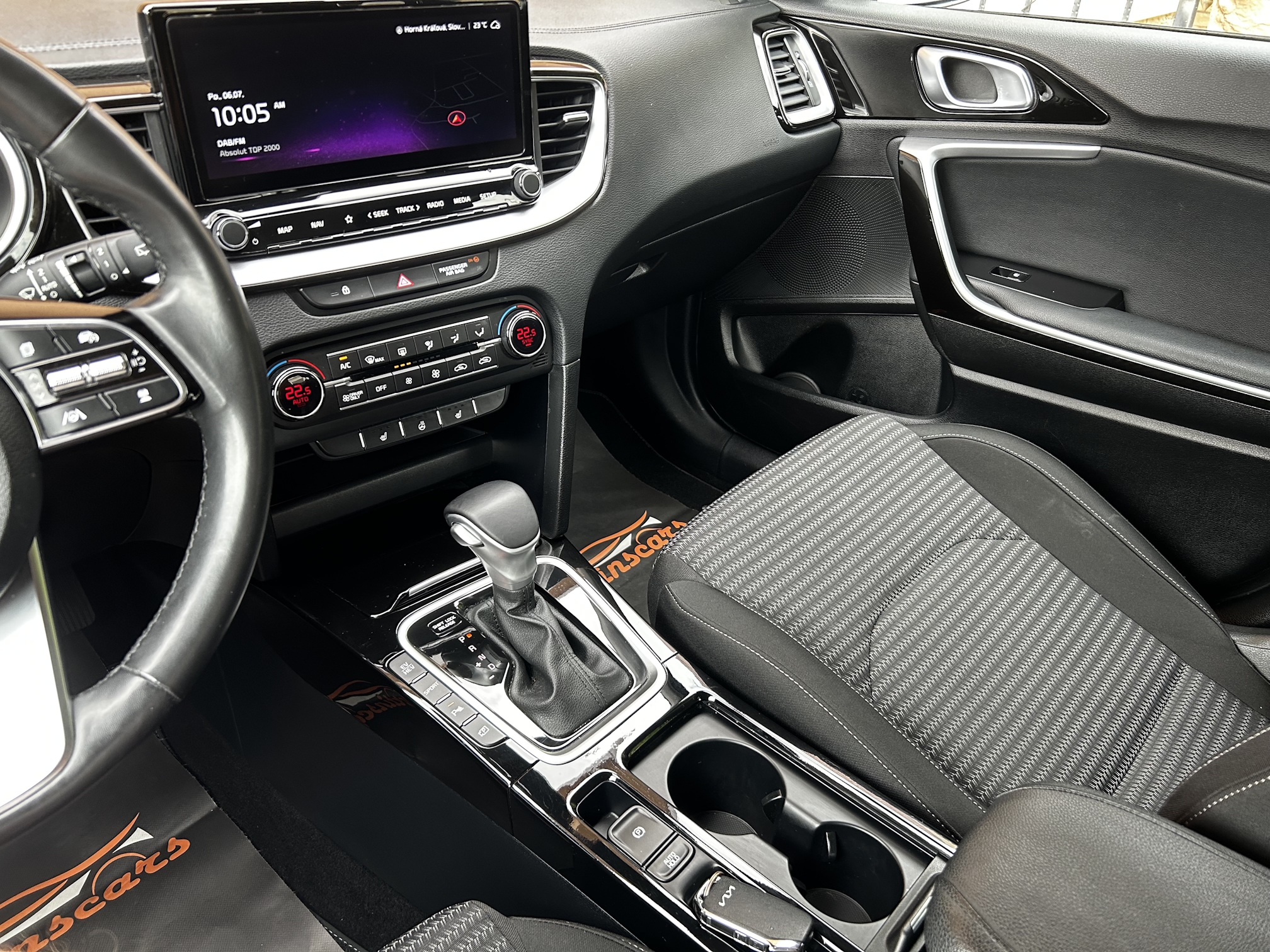 Kia Ceed SW 1.6 GDi Plug-in hybrid Gold A/T – Obrázok 23