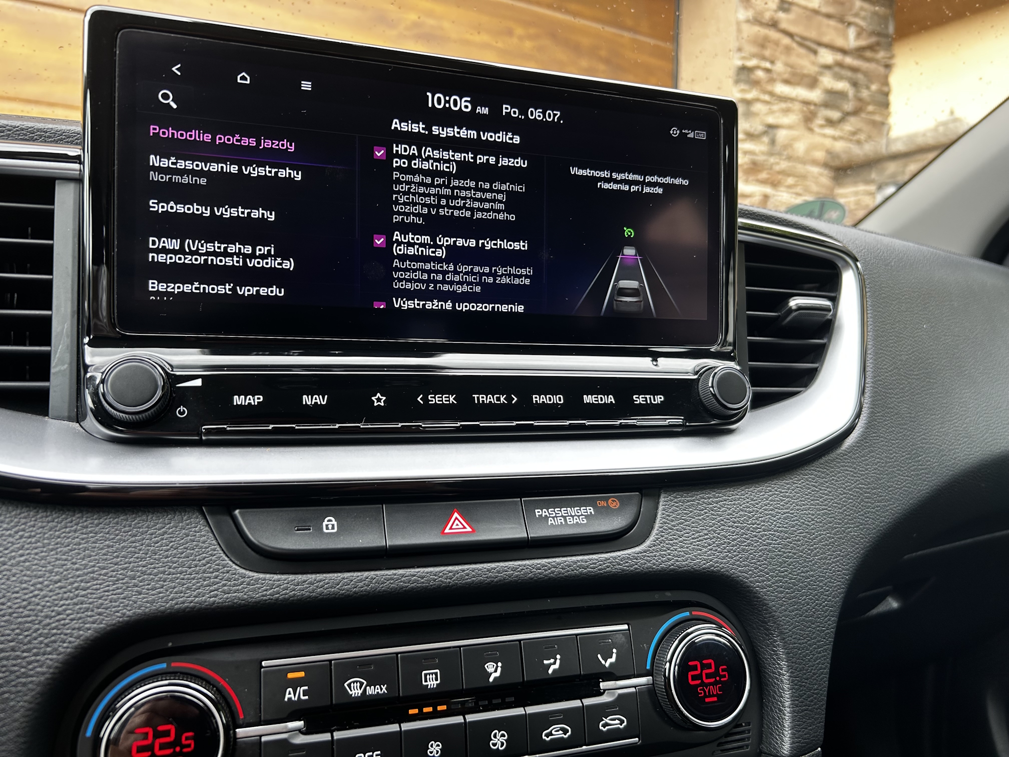 Kia Ceed SW 1.6 GDi Plug-in hybrid Gold A/T – Obrázok 29