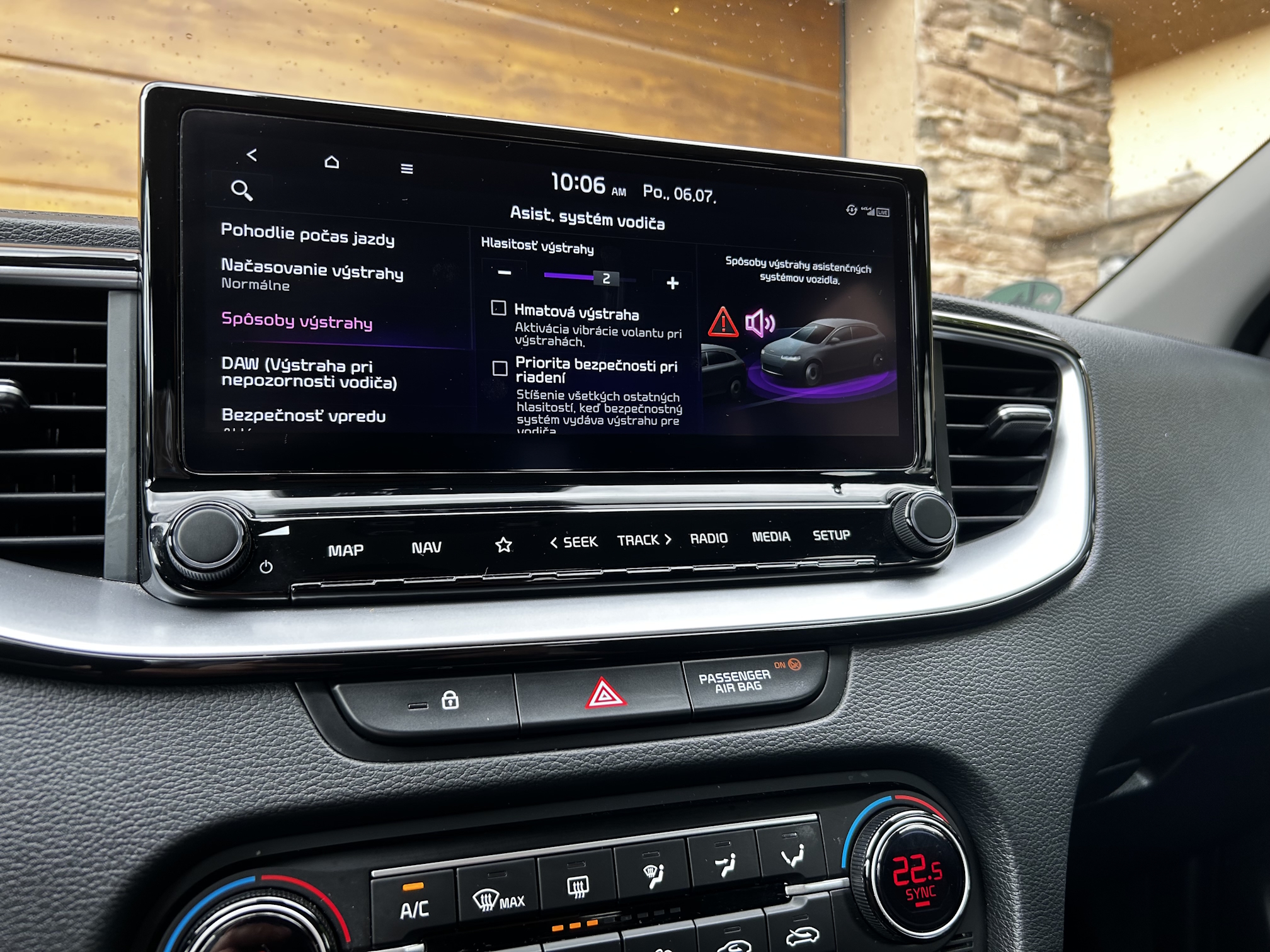 Kia Ceed SW 1.6 GDi Plug-in hybrid Gold A/T – Obrázok 30