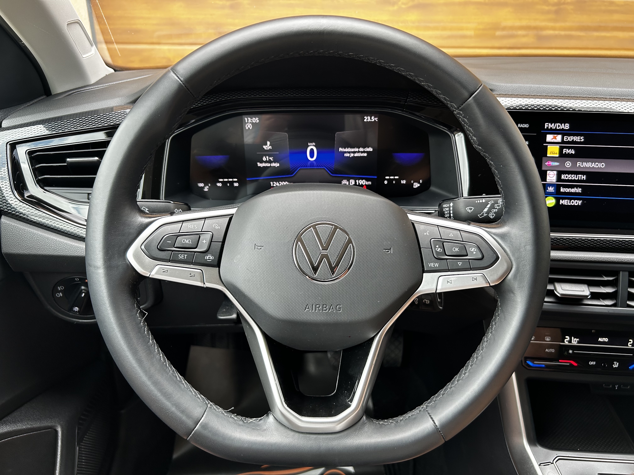 Volkswagen Polo 1.0 TSI Life – Obrázok 18
