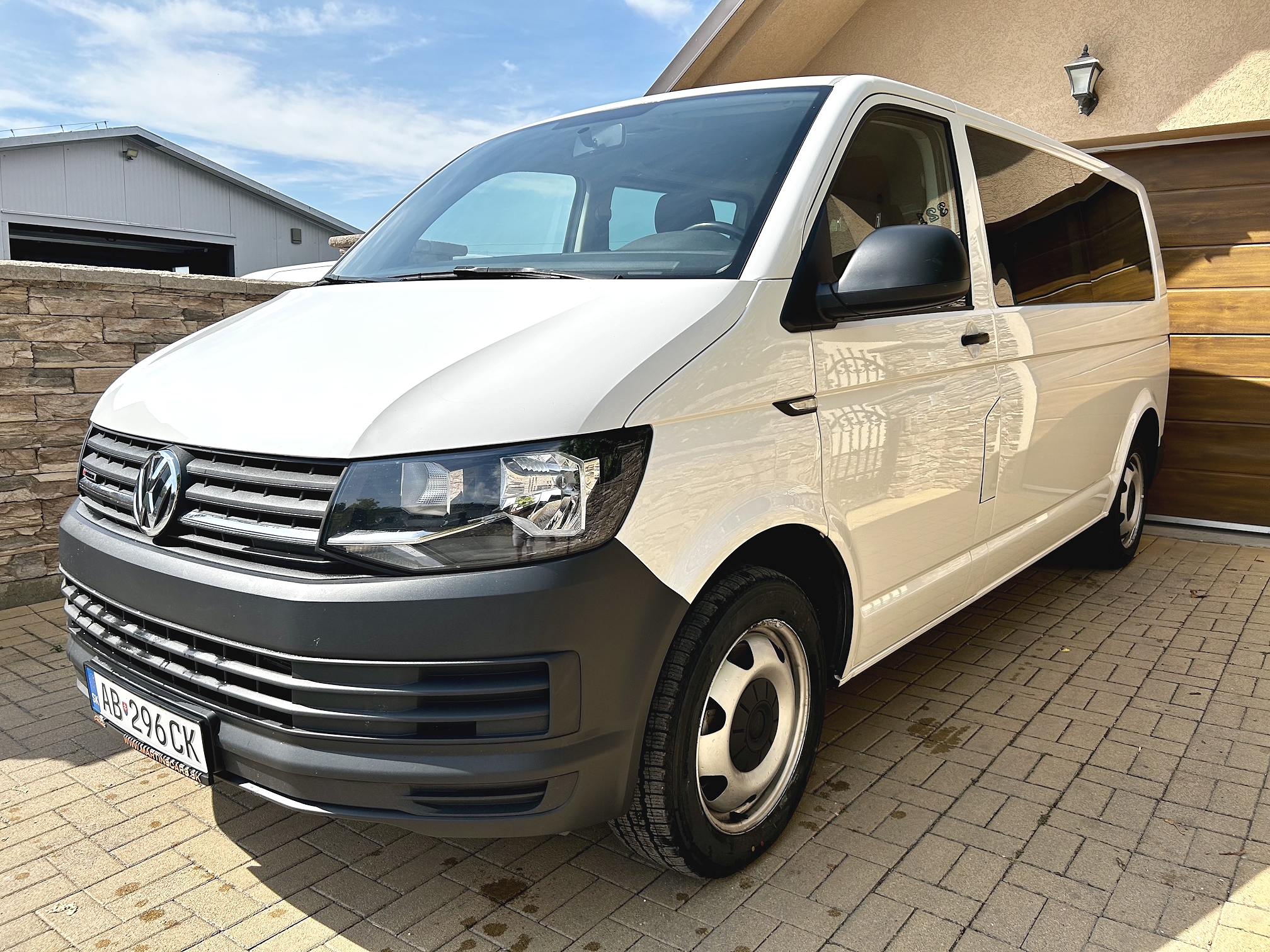 Volkswagen T6 Transporter 2.0TDi 4Motion DSG Biturbo Webasto – Obrázok 3