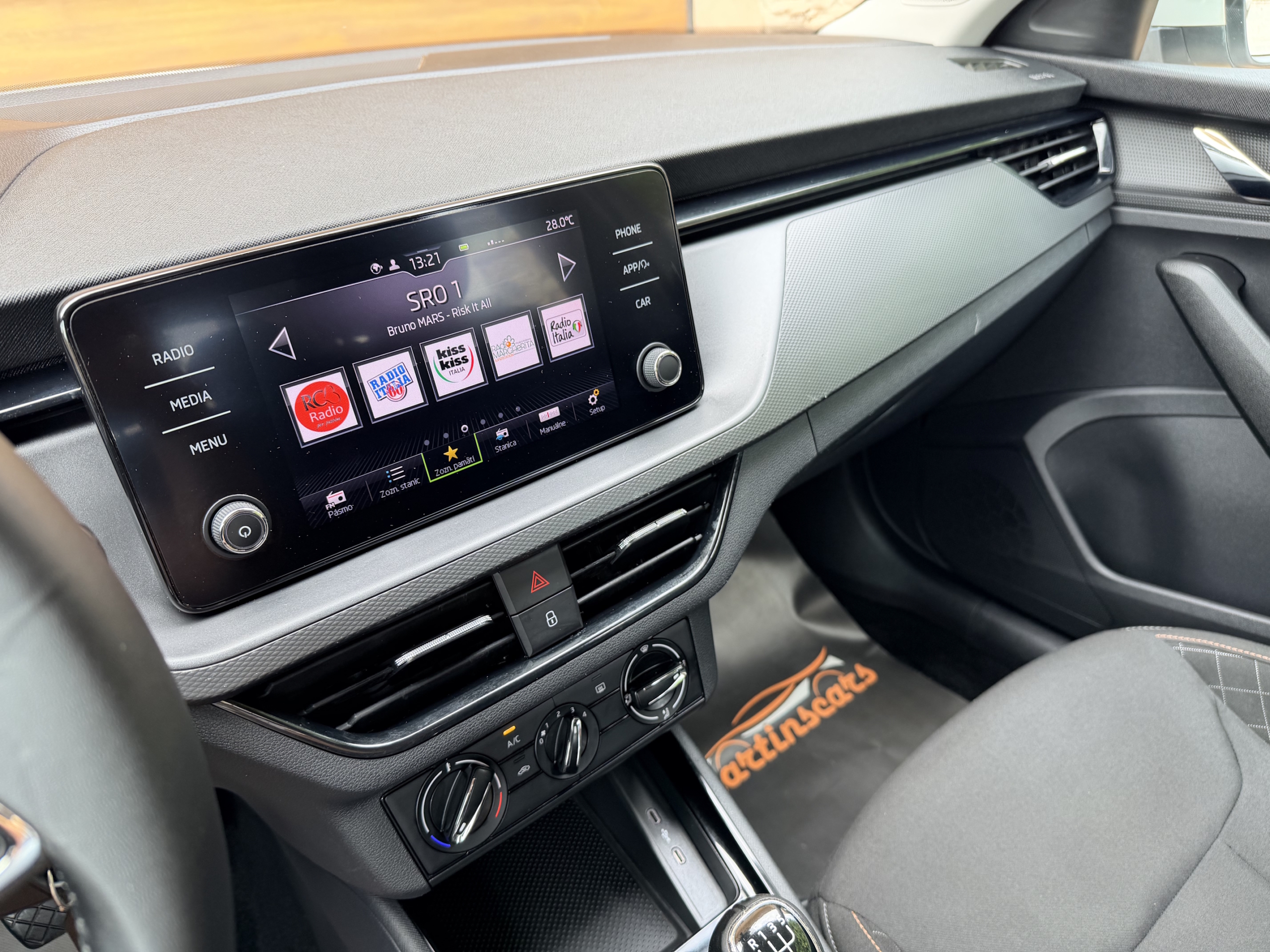 Škoda Kamiq 1.0 TSI Selection – Obrázok 20