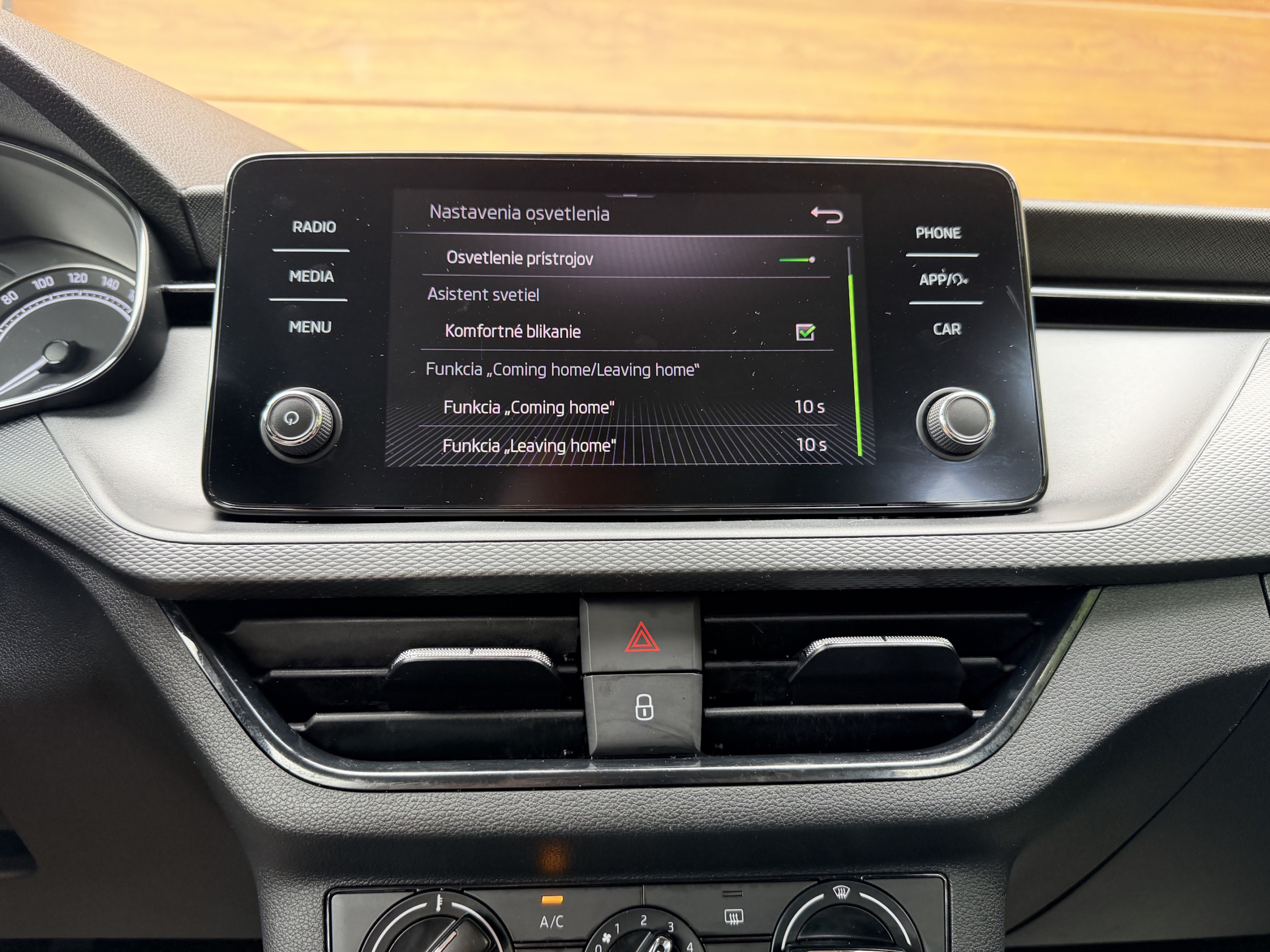 Škoda Kamiq 1.0 TSI Selection – Obrázok 26