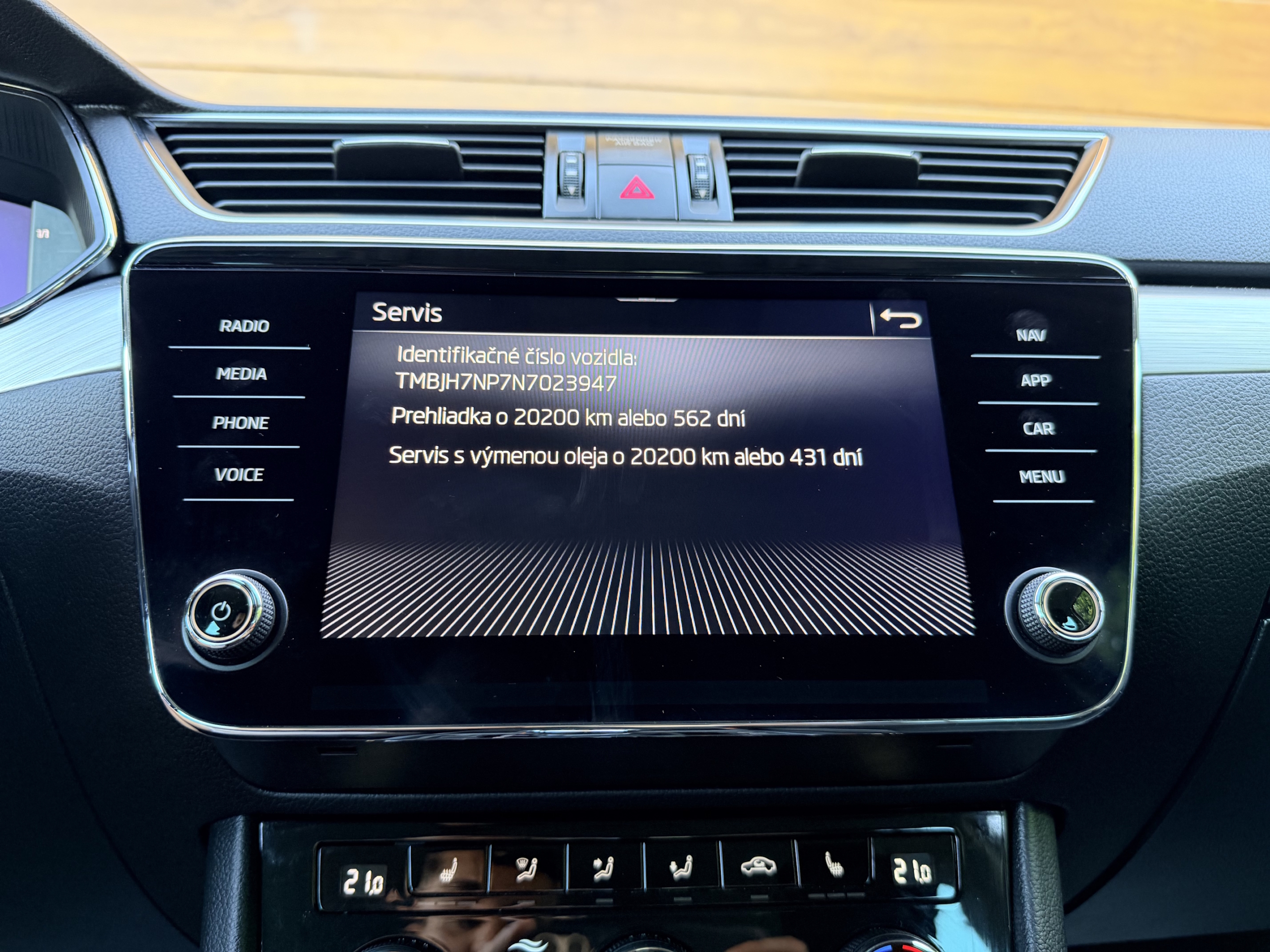 Škoda Superb Combi 2.0 TDI SCR Style DSG, ODPOČET DPH – Obrázok 31