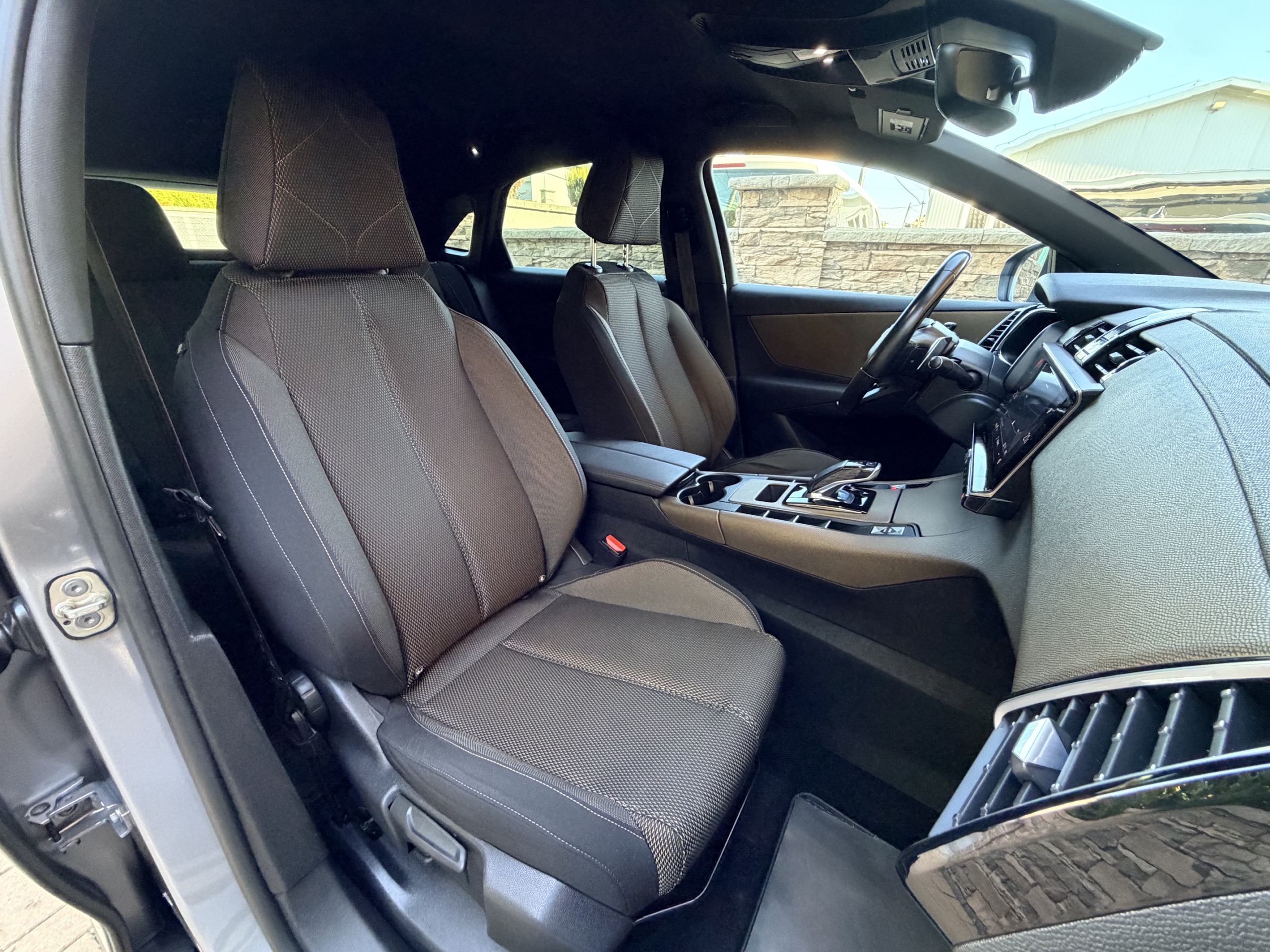 DS 7 CROSSBACK 2.0 Blue-HDi GrandChic 180PS – Obrázok 14