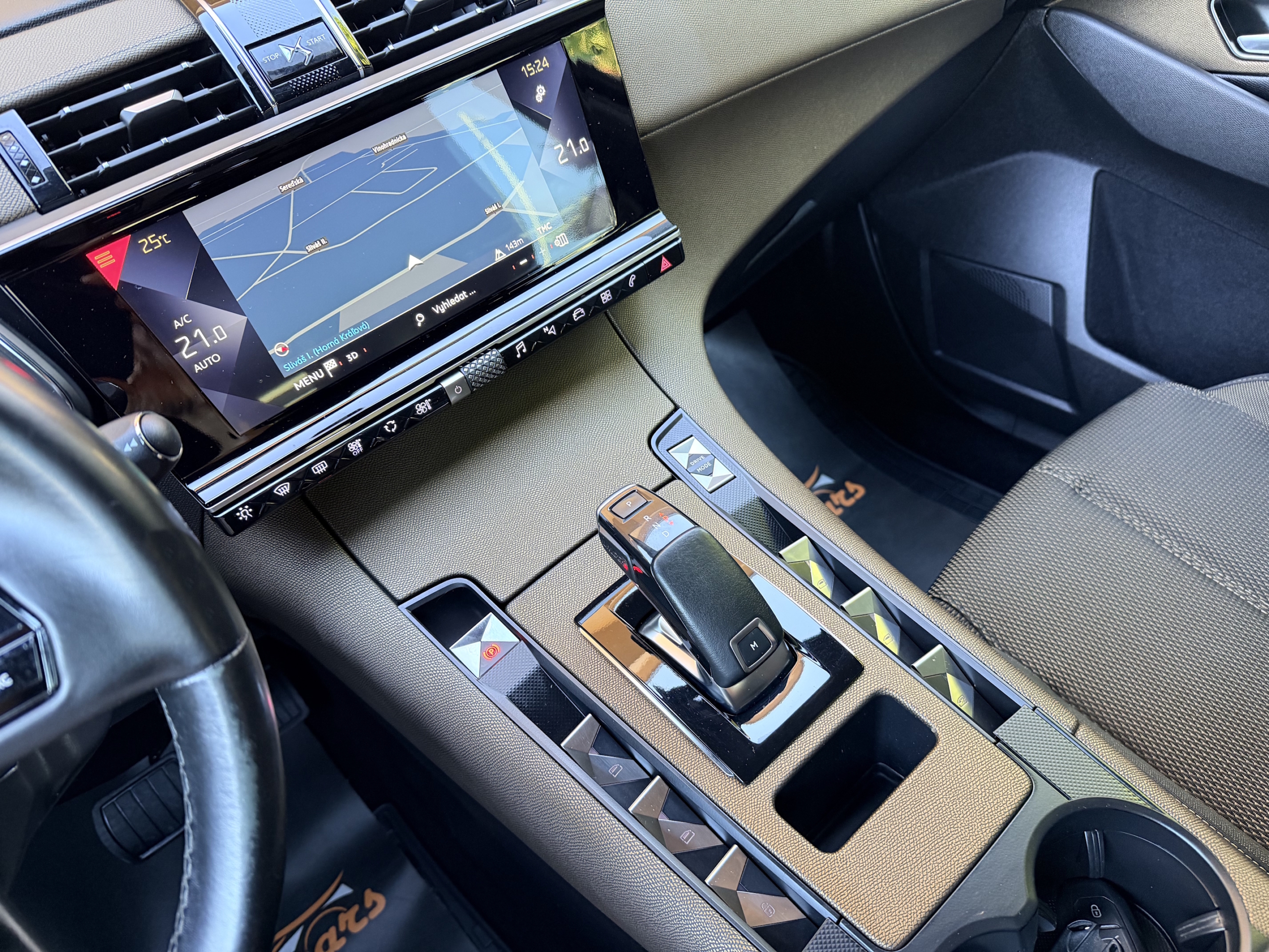 DS 7 CROSSBACK 2.0 Blue-HDi GrandChic 180PS – Obrázok 21