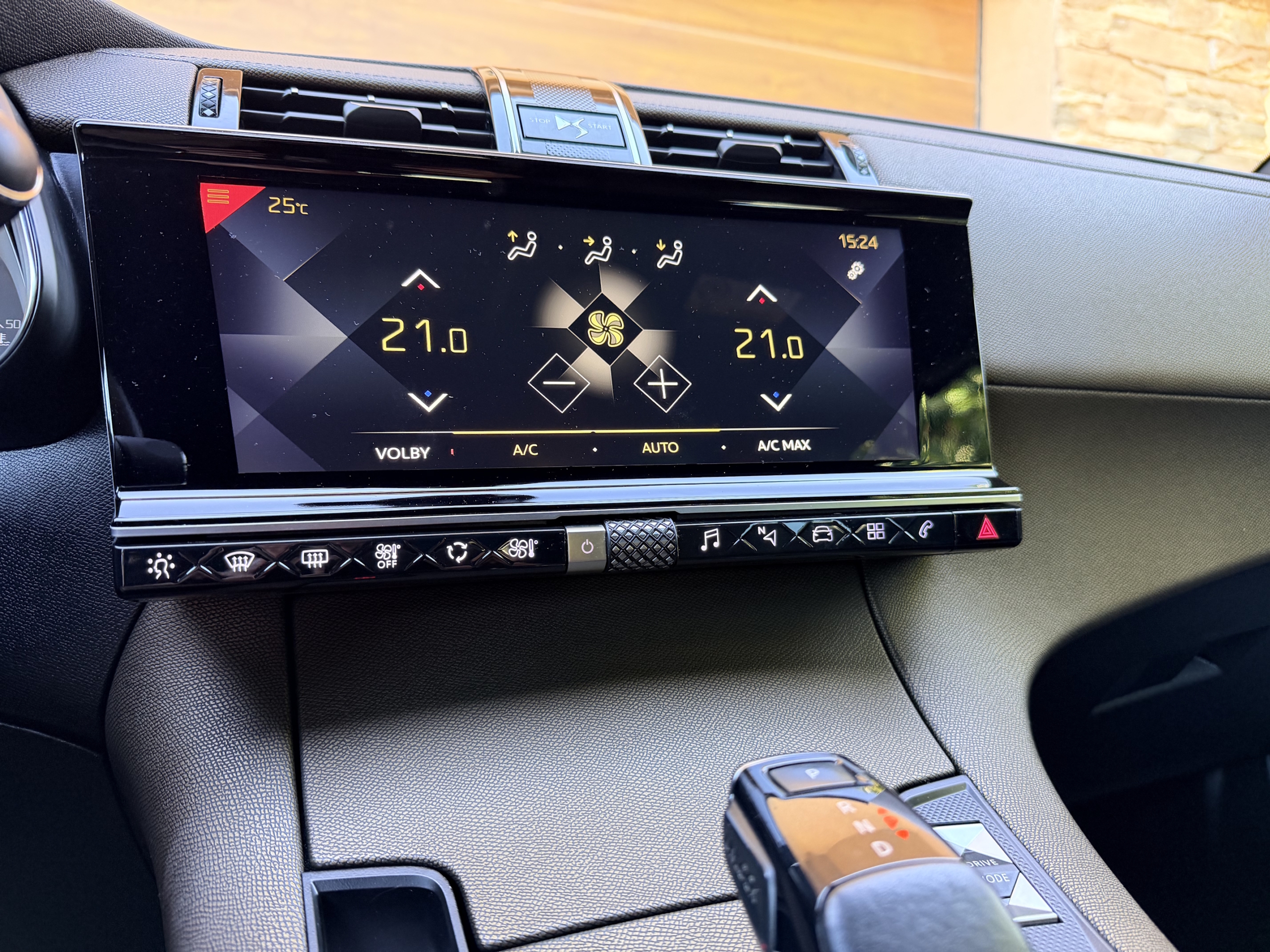 DS 7 CROSSBACK 2.0 Blue-HDi GrandChic 180PS – Obrázok 24