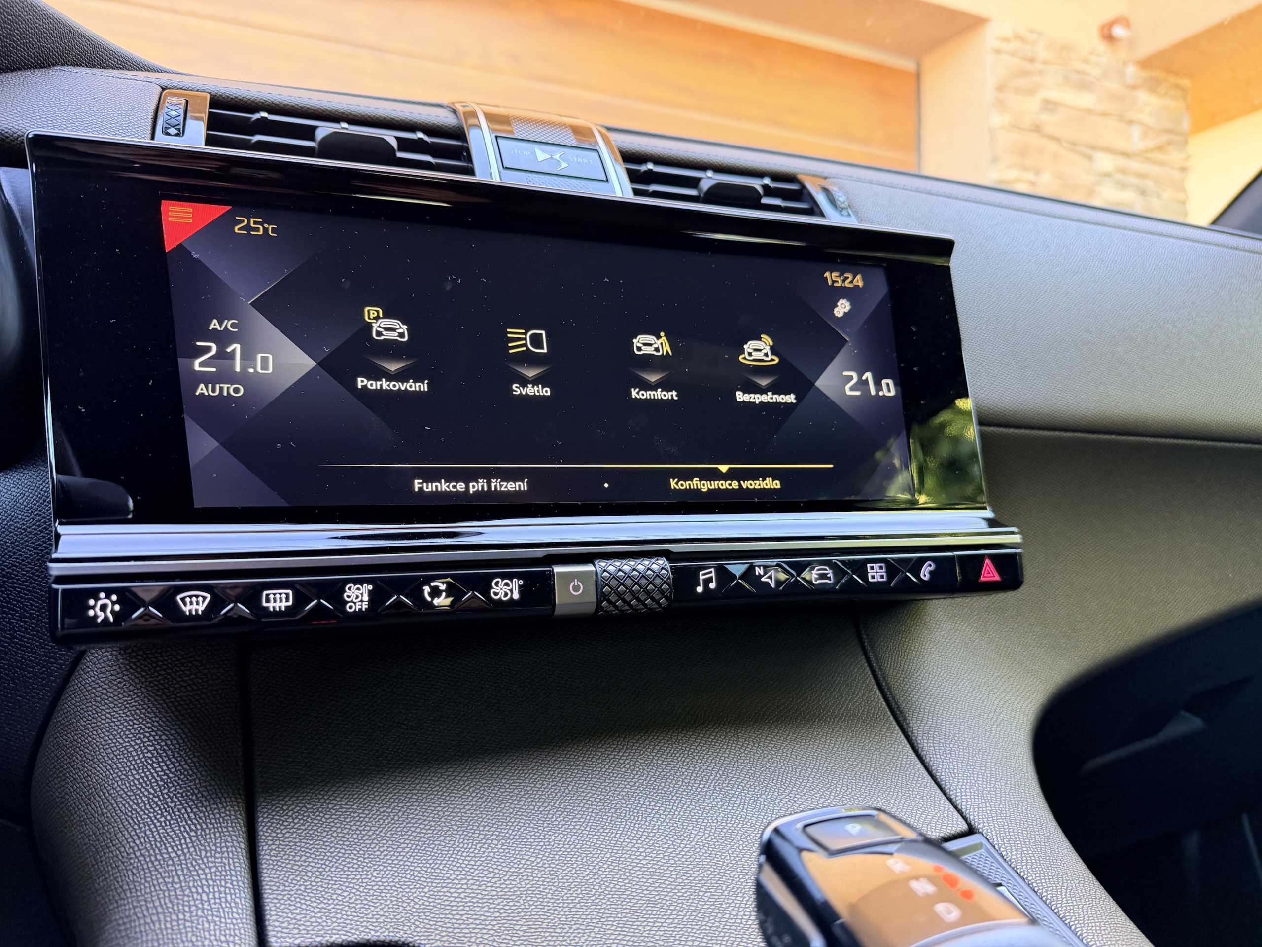 DS 7 CROSSBACK 2.0 Blue-HDi GrandChic 180PS – Obrázok 28