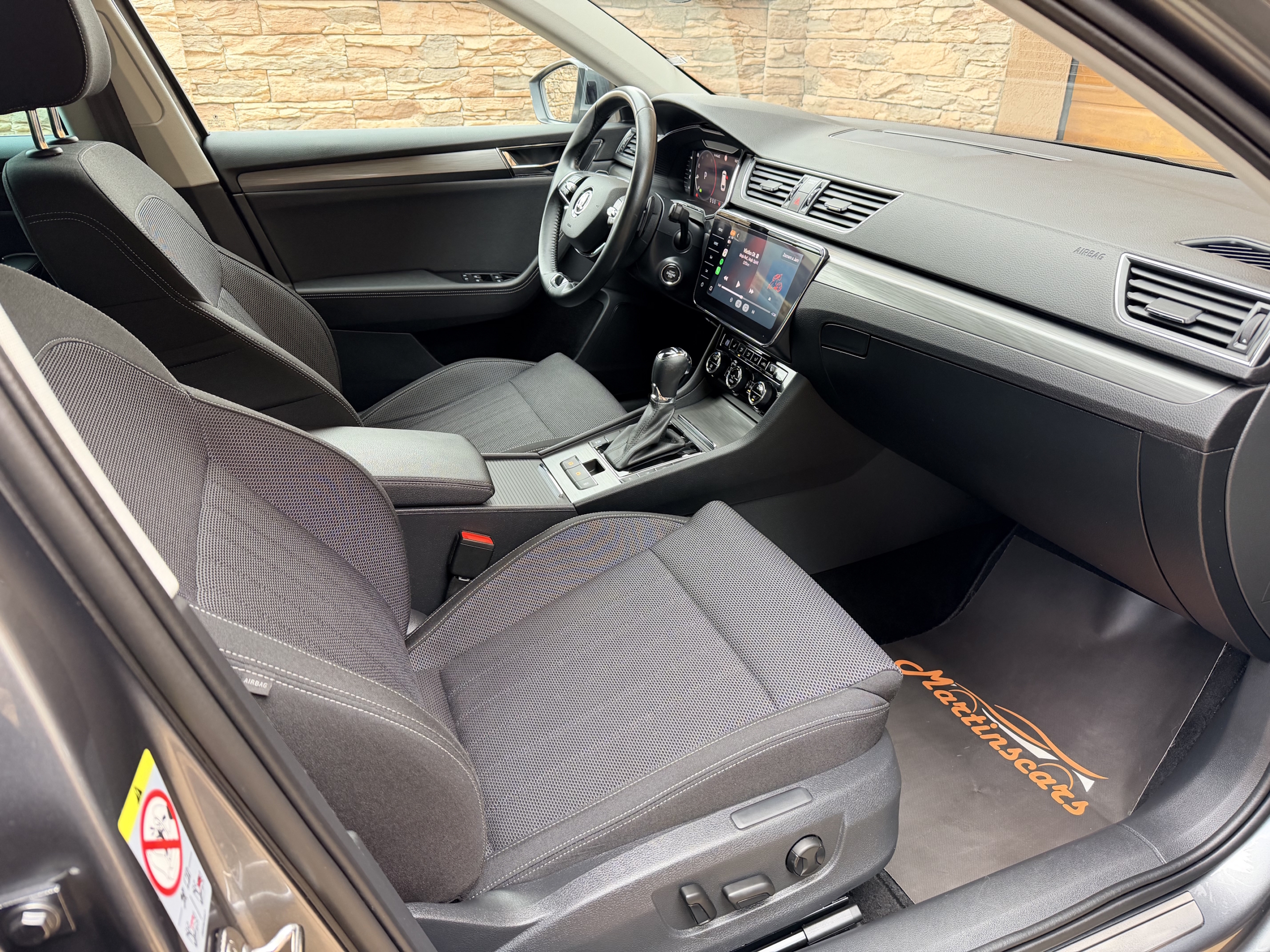 Škoda Superb Combi 2.0 TDI SCR Style DSG – Obrázok 16