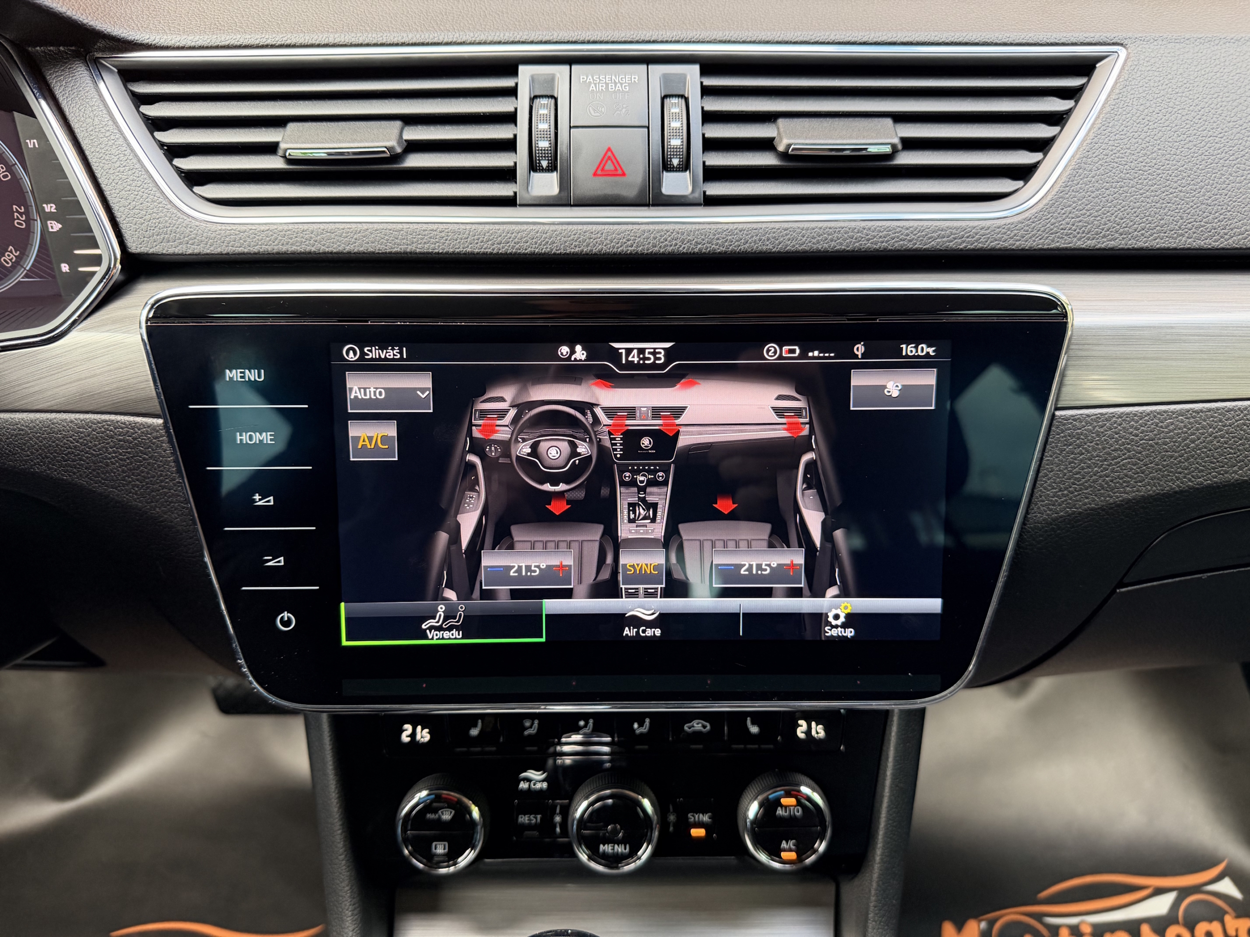 Škoda Superb Combi 2.0 TDI SCR Style DSG – Obrázok 33