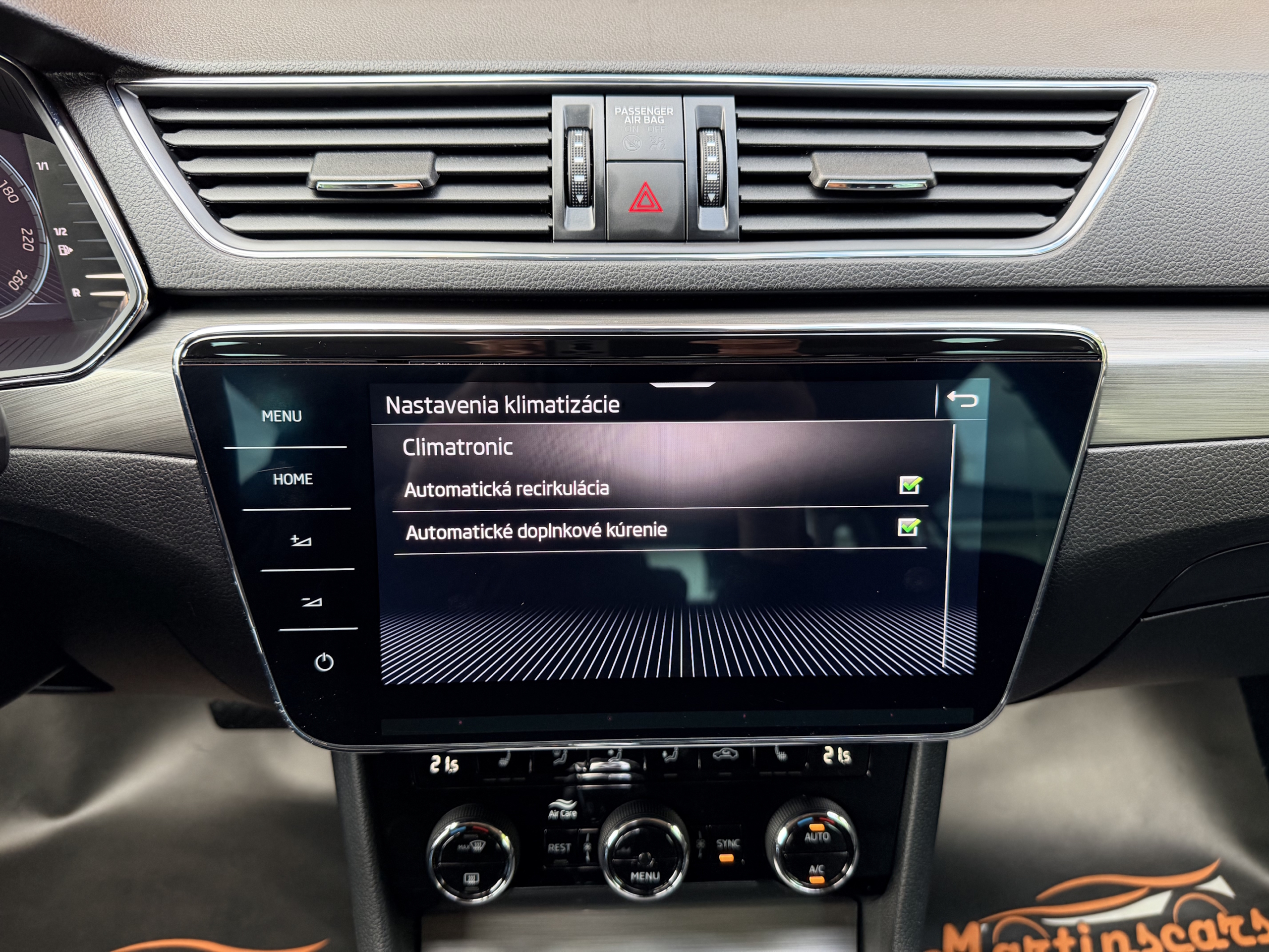 Škoda Superb Combi 2.0 TDI SCR Style DSG – Obrázok 34