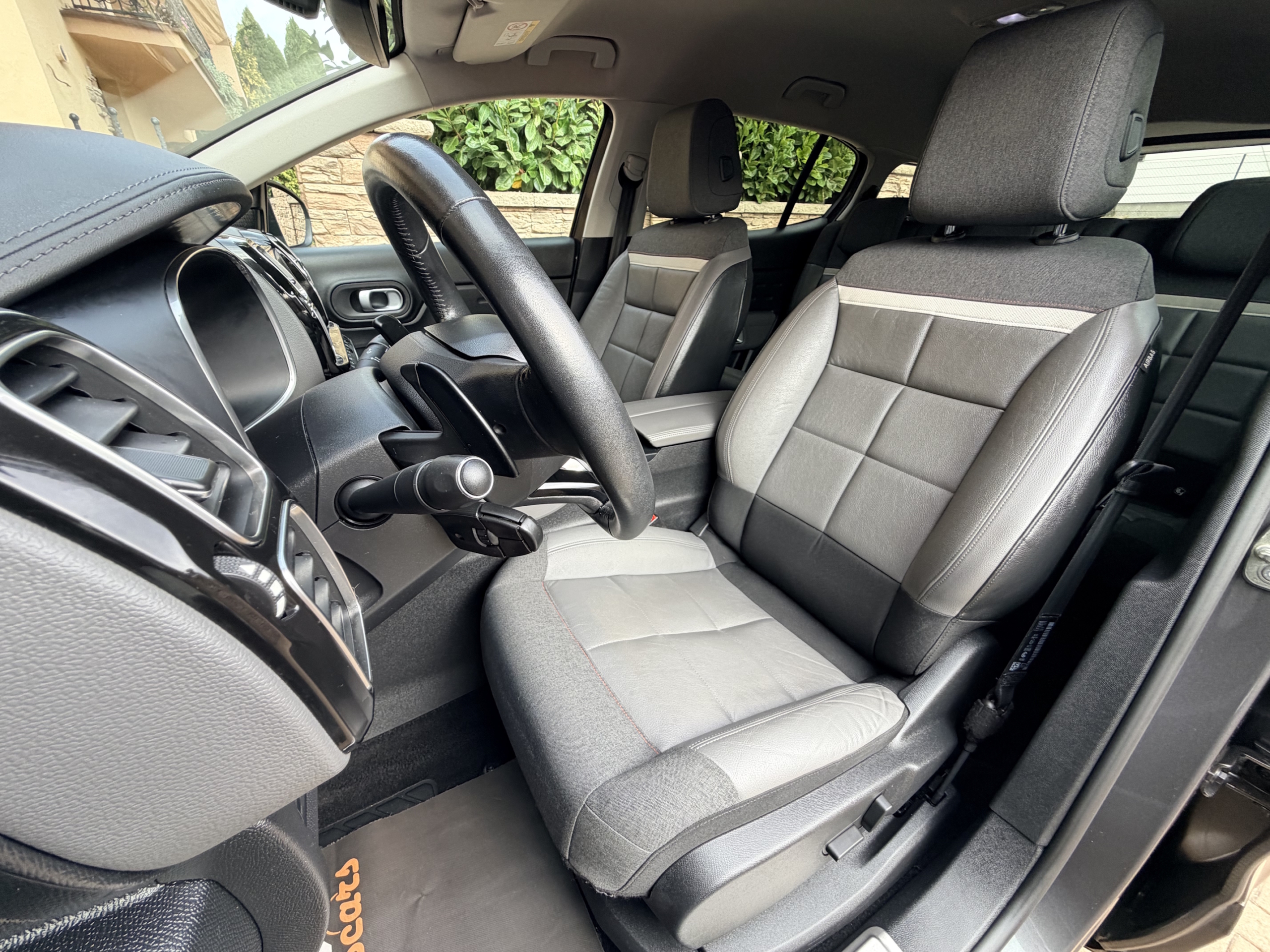 Citroën C5 Aircross BlueHDi 180 S S Shine A/T – Obrázok 9
