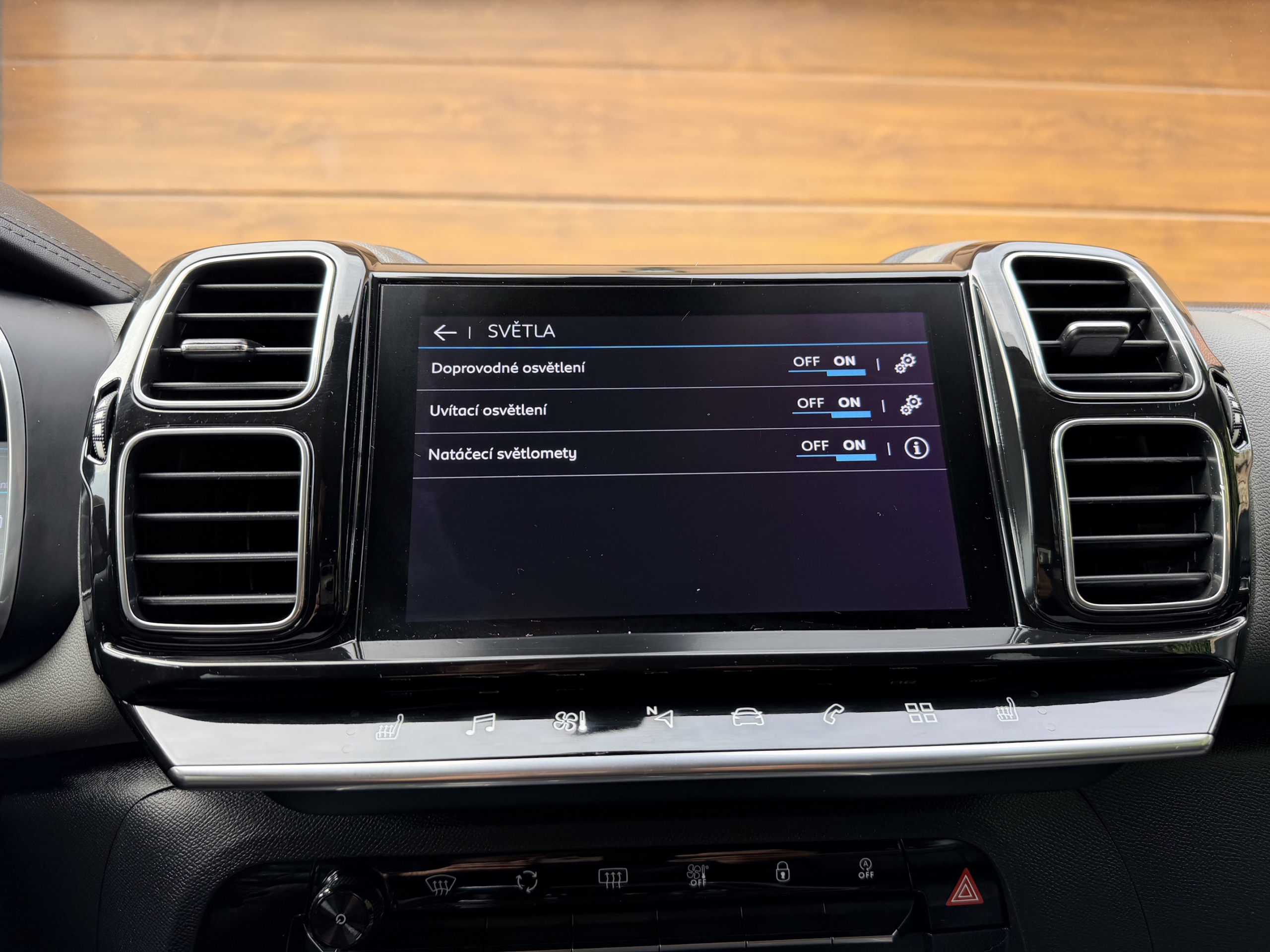 Citroën C5 Aircross BlueHDi 180 S S Shine A/T – Obrázok 30