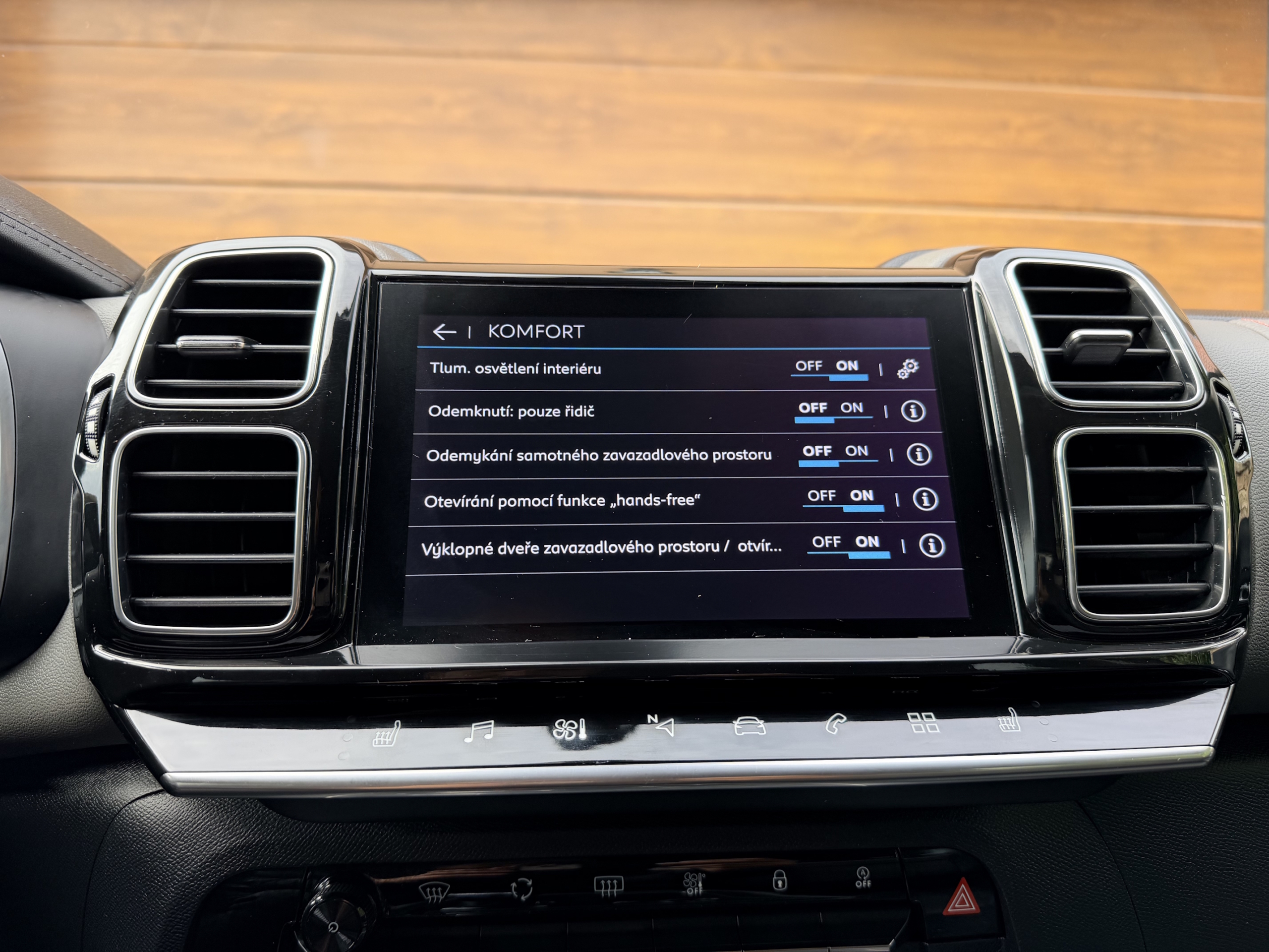 Citroën C5 Aircross BlueHDi 180 S S Shine A/T – Obrázok 31