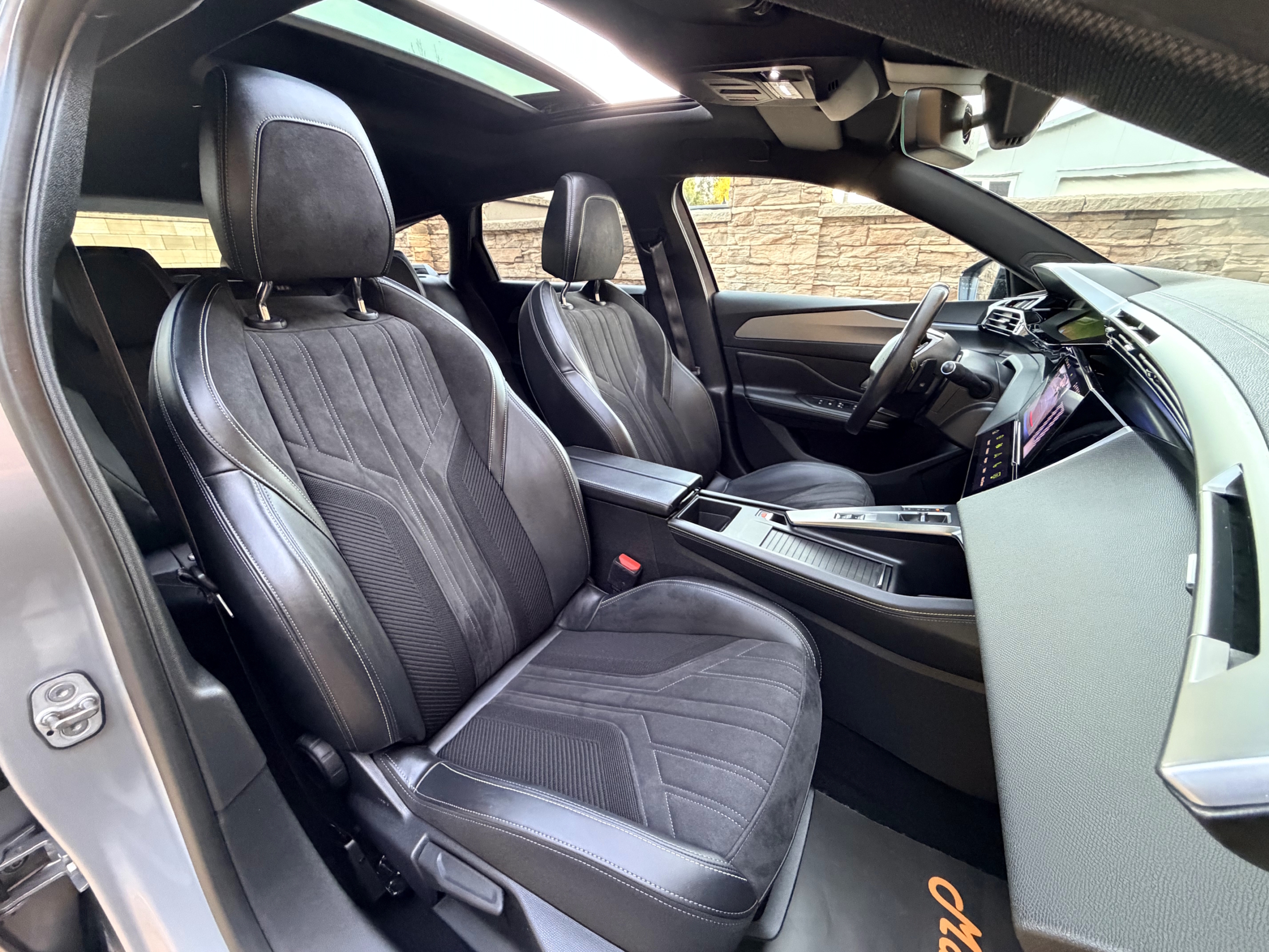 Peugeot 308 Break/SW GT 1.5 blueHDI 96Kw EAT8 130K – Obrázok 16